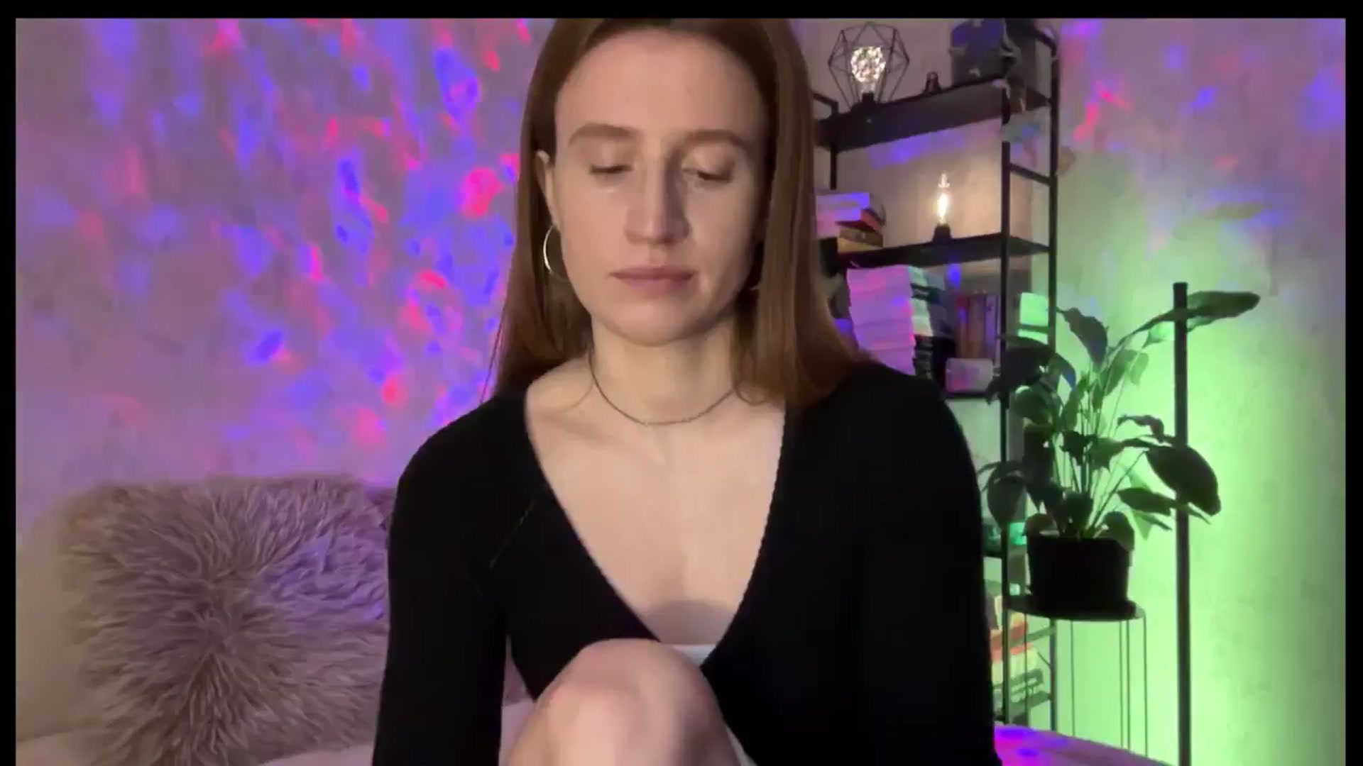 Gallery image thumbnail from LovelyBvnny's myfreecams stream on, 01/25/2026, 14:27 image 10 of 20
