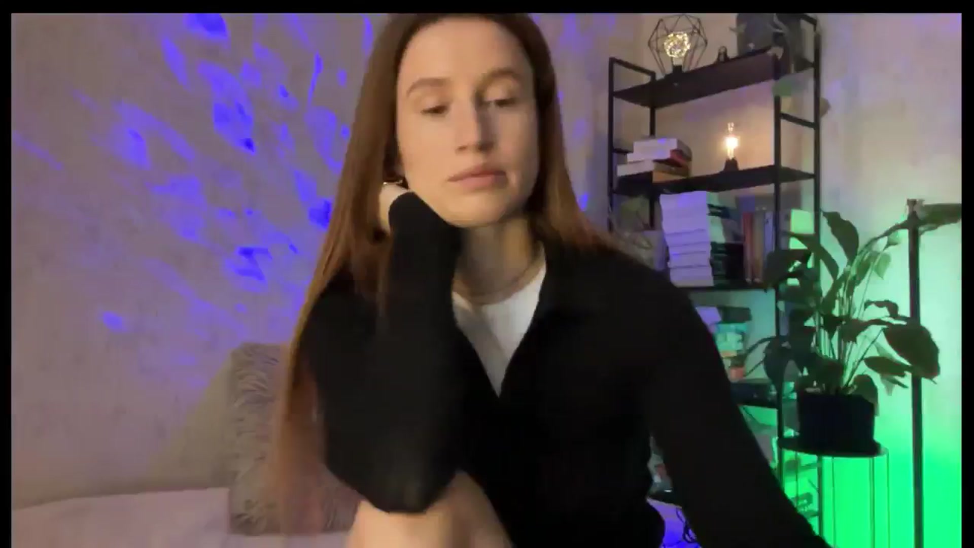 Gallery image thumbnail from LovelyBvnny's myfreecams stream on, 01/27/2026, 15:19 image 3 of 20