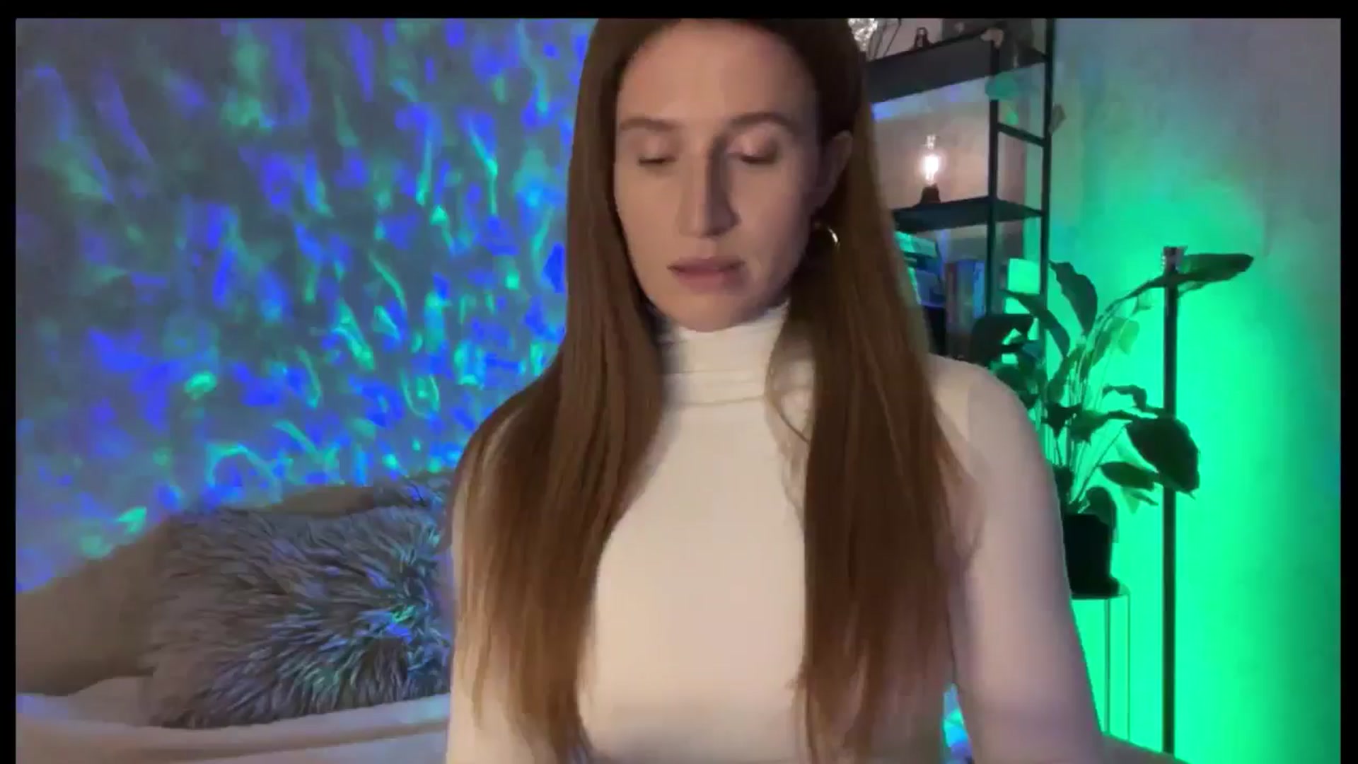 Gallery image thumbnail from LovelyBvnny's myfreecams stream on, 01/27/2026, 16:13 image 9 of 20