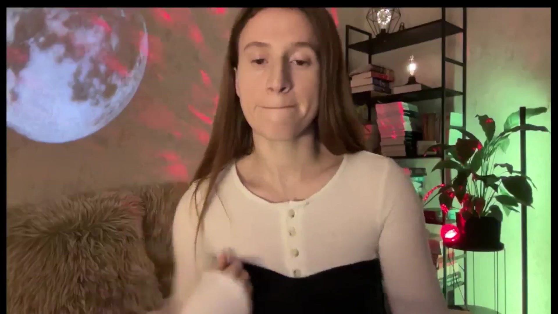 Gallery image thumbnail from LovelyBvnny's myfreecams stream on, 02/13/2026, 15:34 image 8 of 20