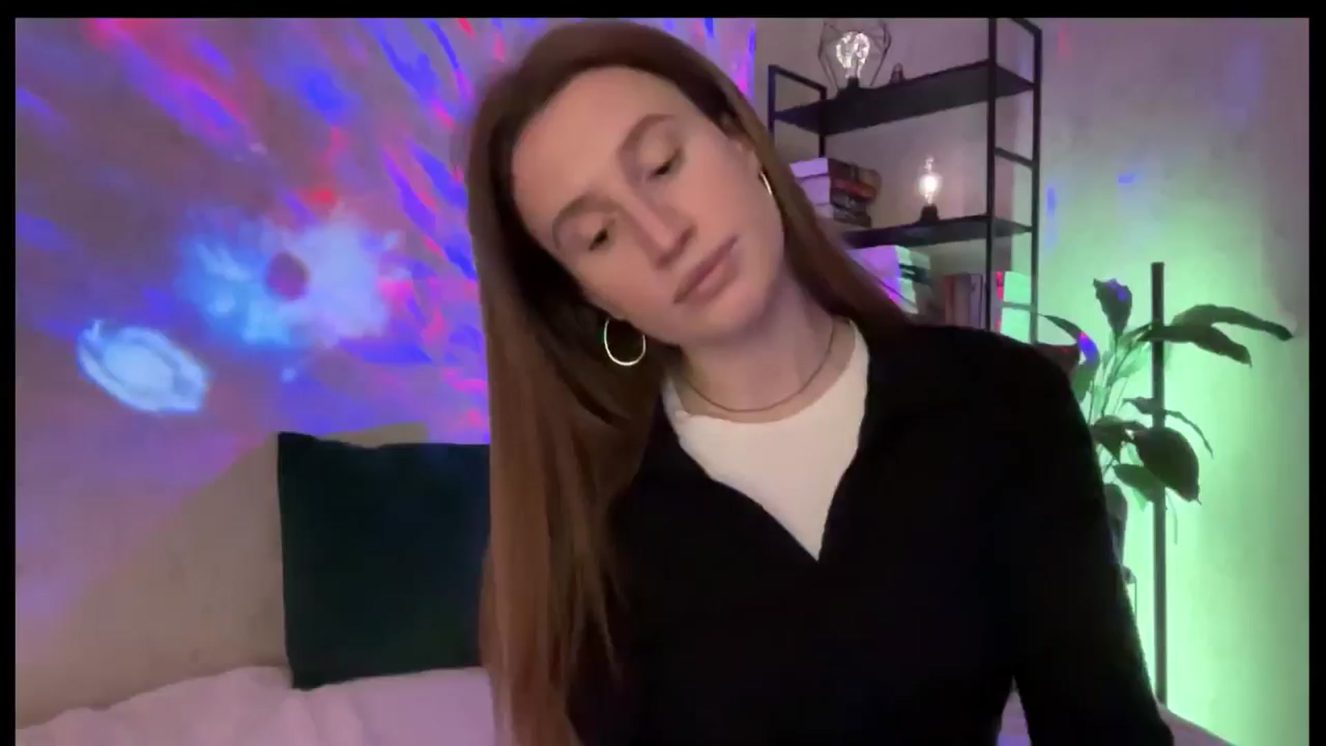 Gallery image thumbnail from LovelyBvnny's myfreecams stream on, 02/25/2026, 16:01 image 12 of 20