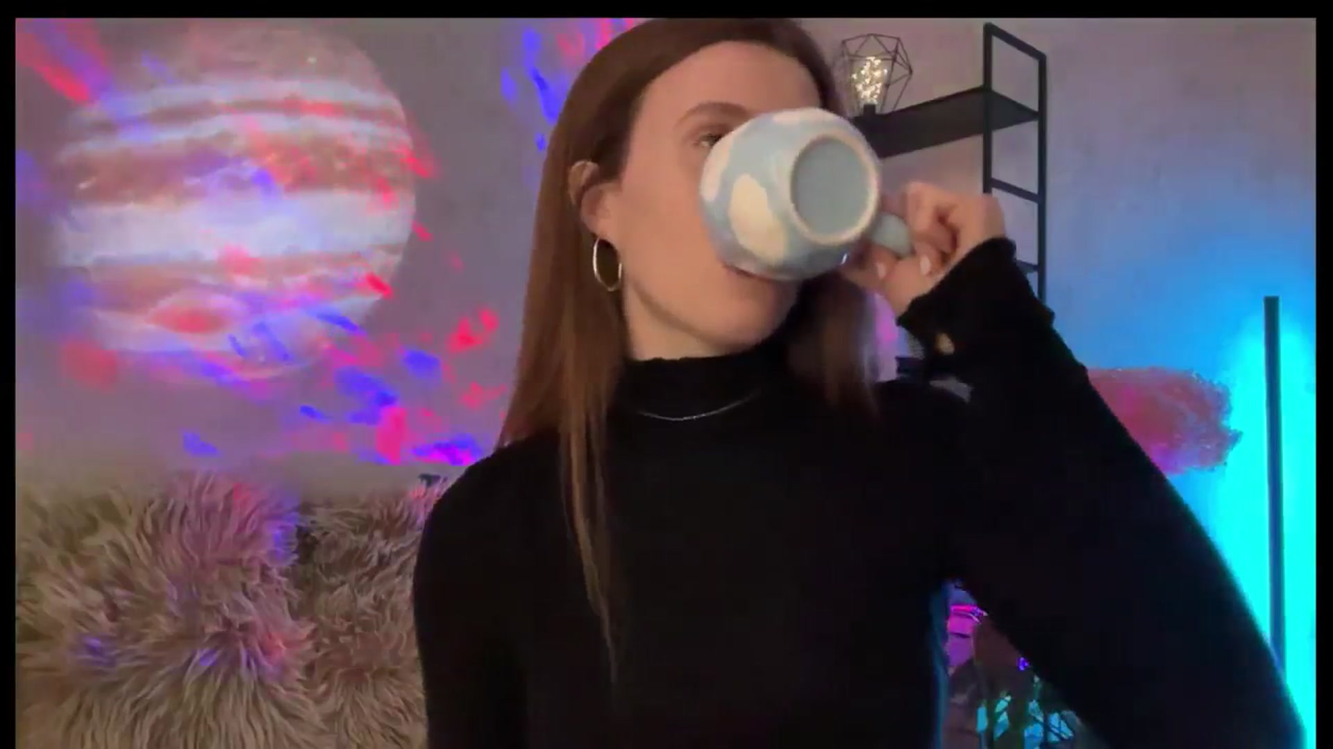Gallery image thumbnail from LovelyBvnny's myfreecams stream on, 03/09/2026, 16:13 image 13 of 20