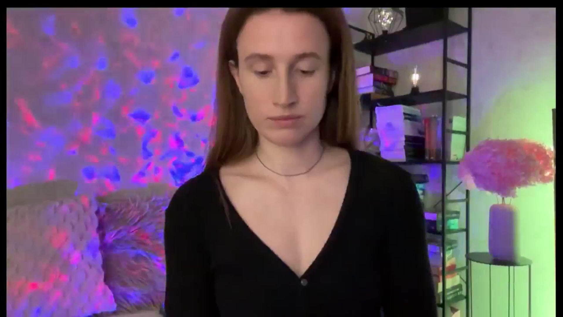 Gallery image thumbnail from LovelyBvnny's myfreecams stream on, 03/22/2026, 16:18 image 12 of 20