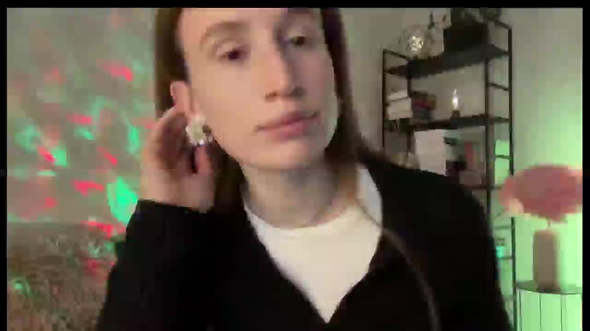 Gallery image thumbnail from LovelyBvnny's myfreecams stream on, 03/28/2026, 15:22 image 17 of 20