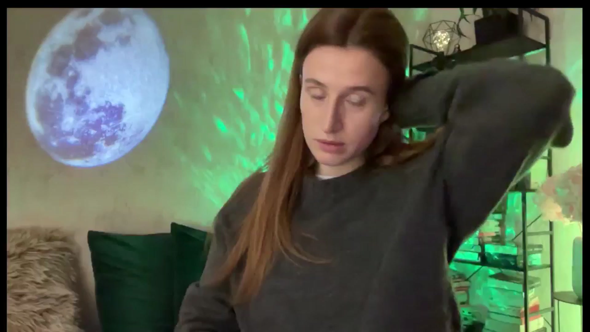 Gallery image thumbnail from LovelyBvnny's myfreecams stream on, 03/31/2026, 14:48 image 17 of 20
