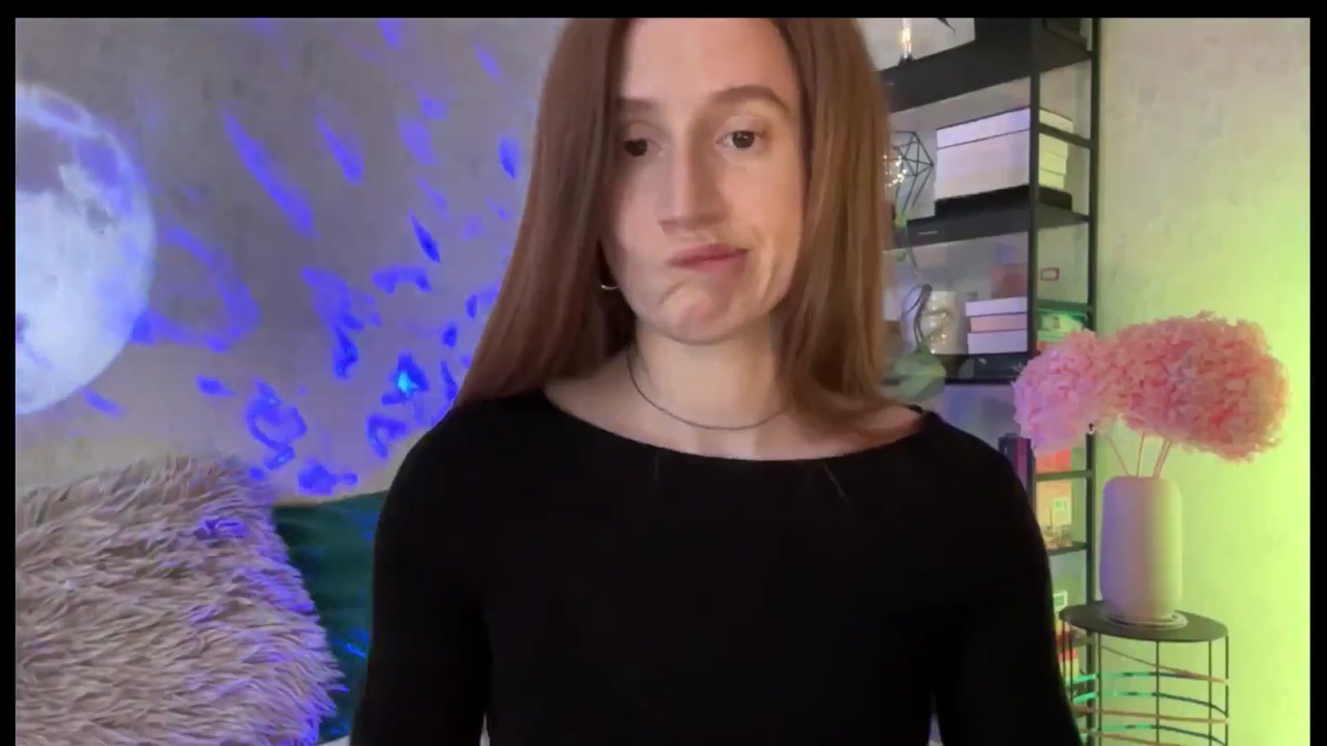Gallery image thumbnail from LovelyBvnny's myfreecams stream on, 04/13/2026, 15:39 image 15 of 20