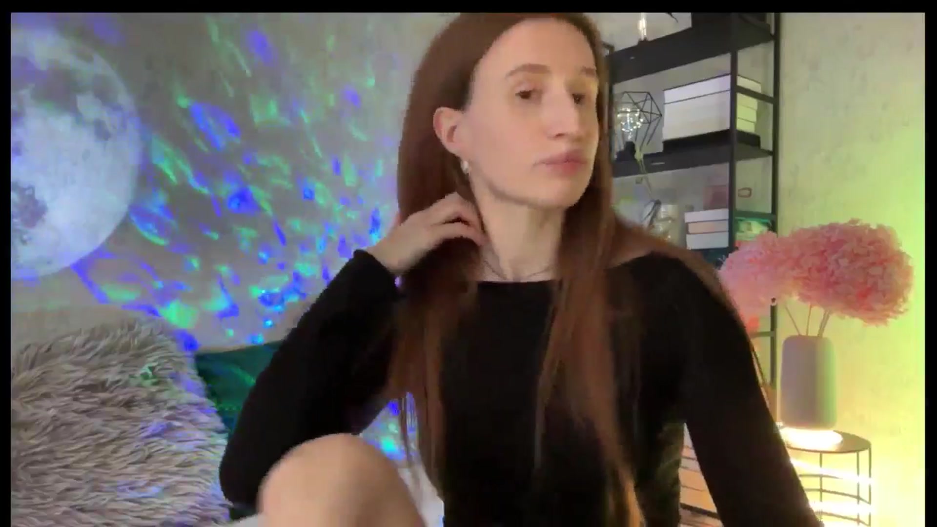 Gallery image thumbnail from LovelyBvnny's myfreecams stream on, 04/13/2026, 15:39 image 6 of 20