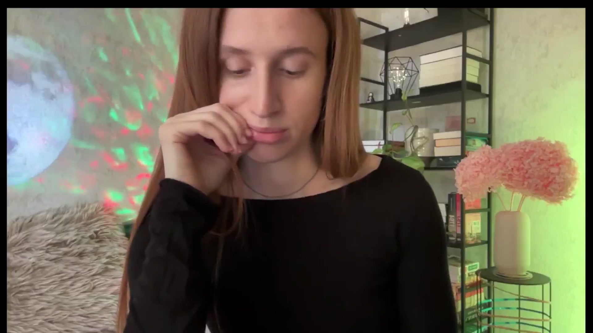 Gallery image thumbnail from LovelyBvnny's myfreecams stream on, 04/13/2026, 15:39 image 11 of 20