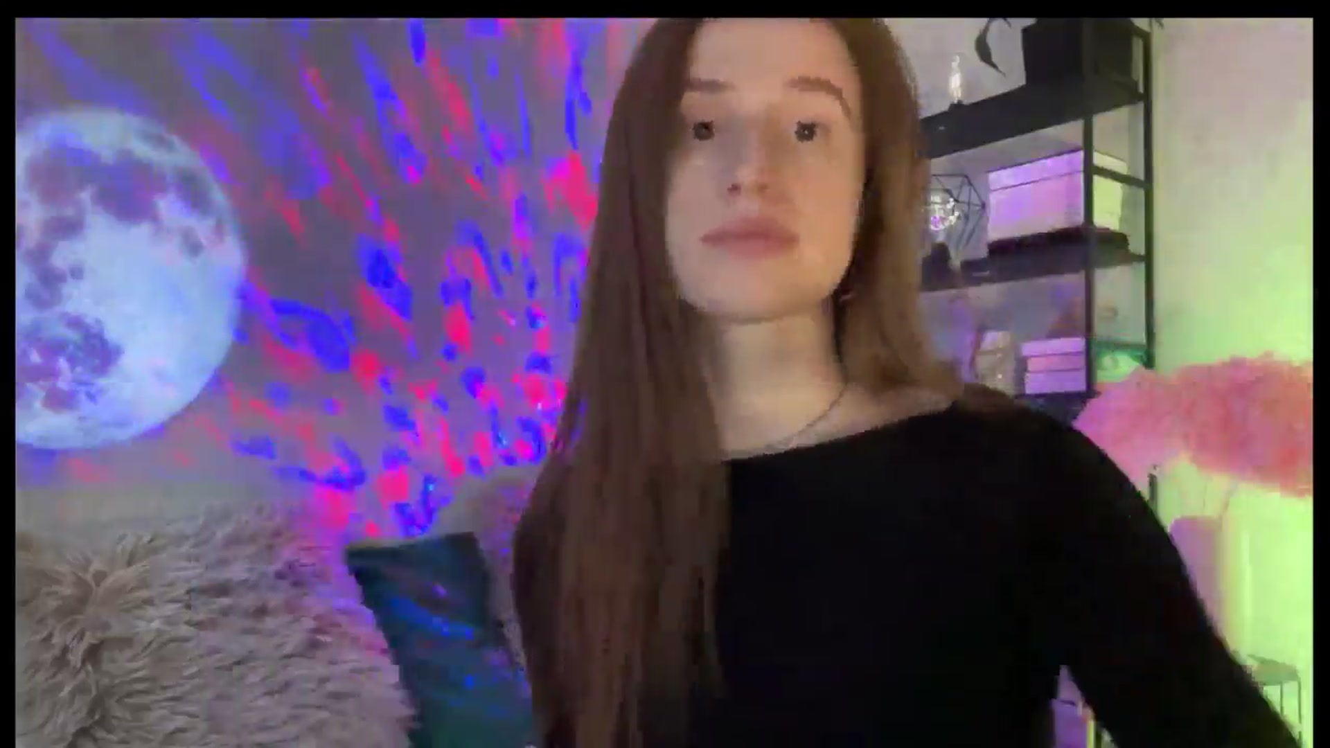 Gallery image thumbnail from LovelyBvnny's myfreecams stream on, 04/13/2026, 16:10 image 10 of 20
