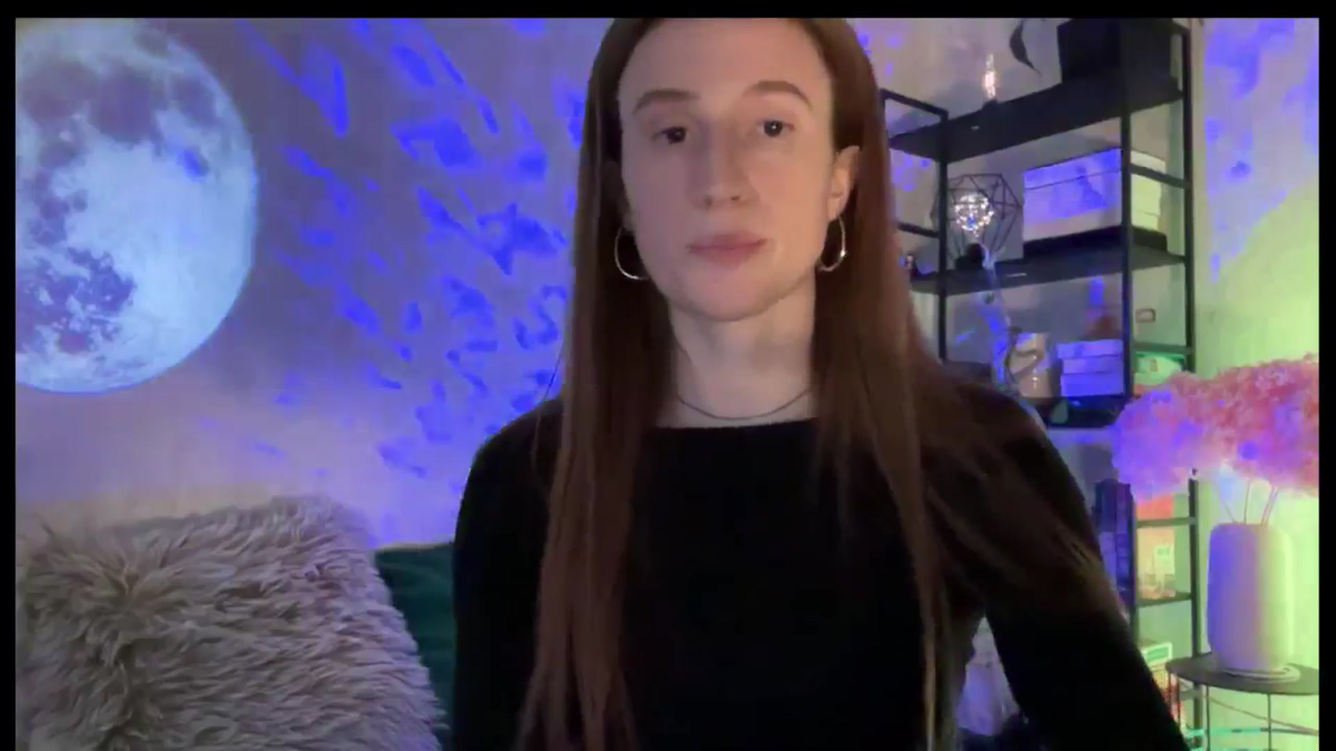 Gallery image thumbnail from LovelyBvnny's myfreecams stream on, 04/13/2026, 16:36 image 4 of 20