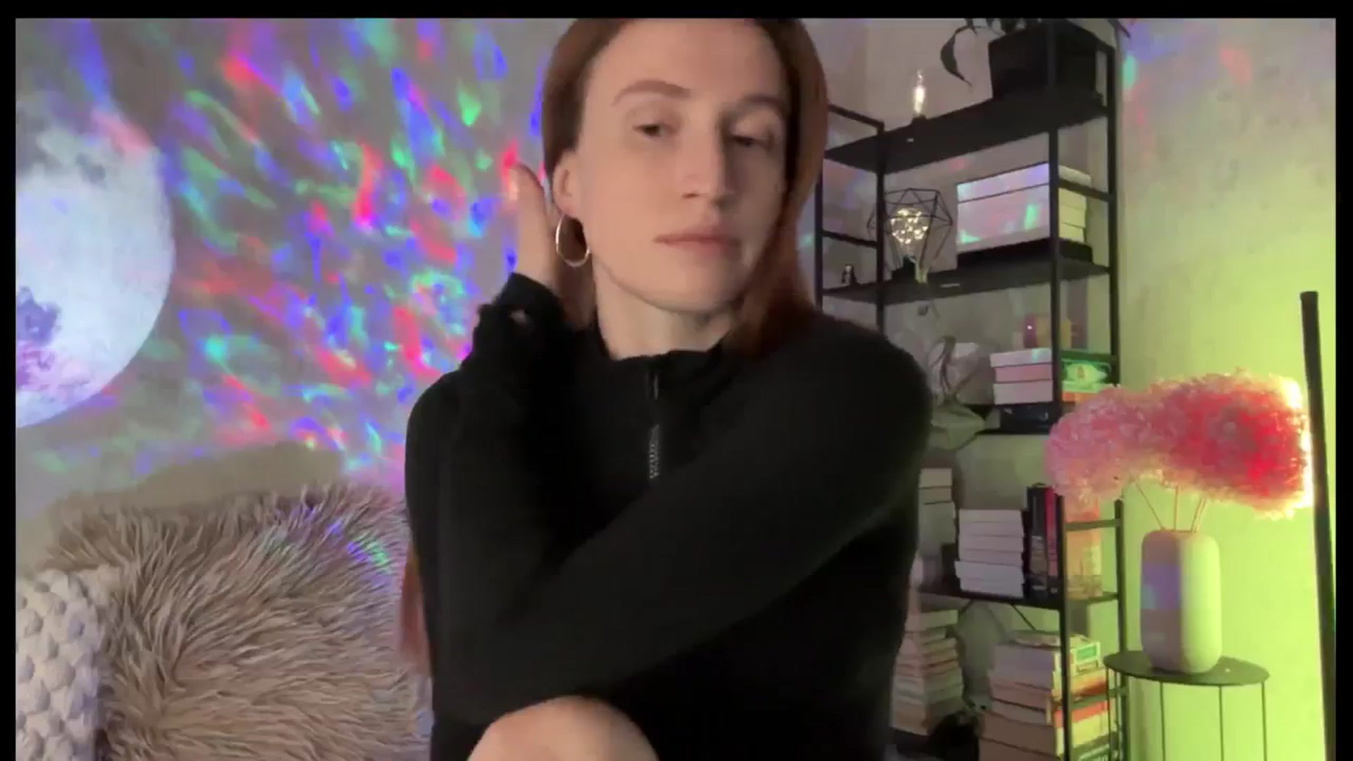 Gallery image thumbnail from LovelyBvnny's myfreecams stream on, 04/16/2026, 13:27 image 1 of 20