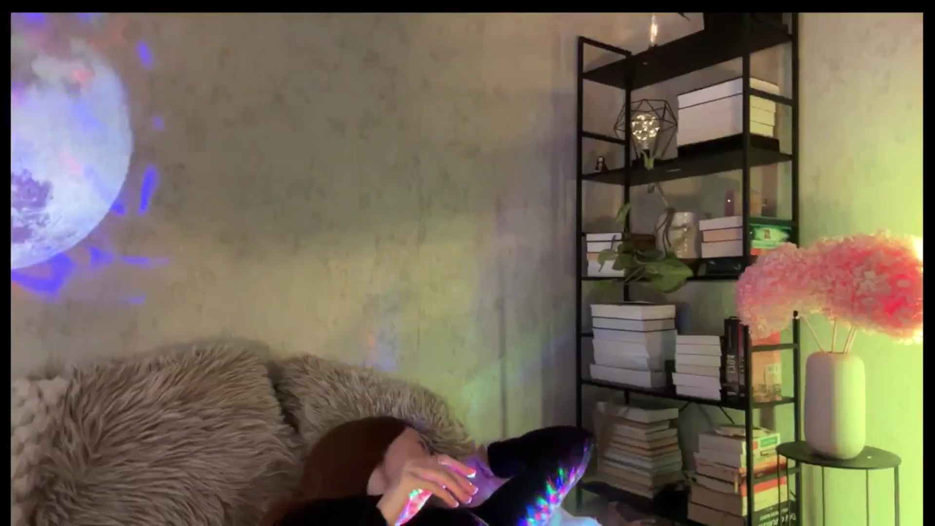 Gallery image thumbnail from LovelyBvnny's myfreecams stream on, 04/16/2026, 15:58 image 12 of 20