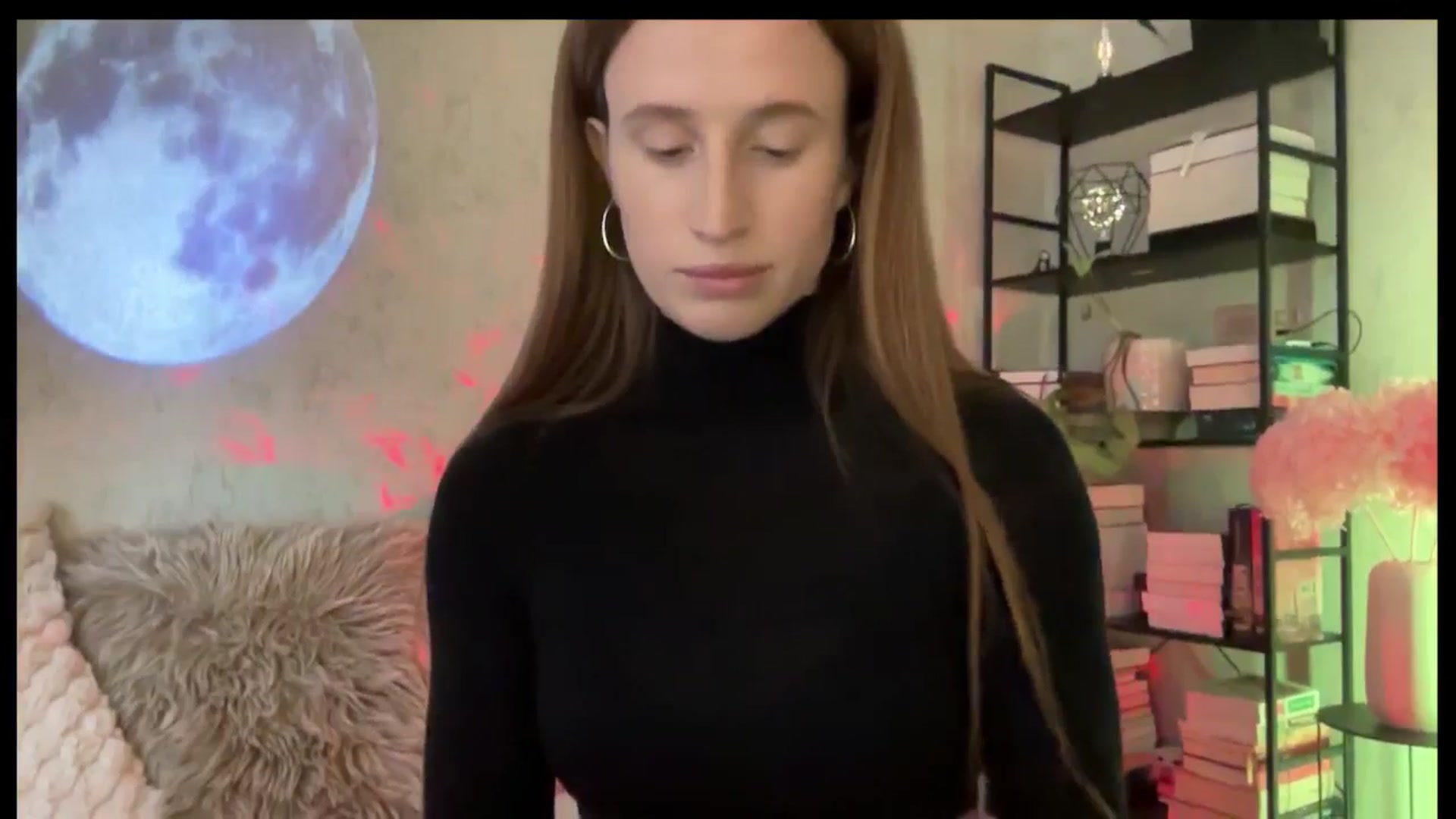 Gallery image thumbnail from LovelyBvnny's myfreecams stream on, 04/22/2026, 15:38 image 6 of 20