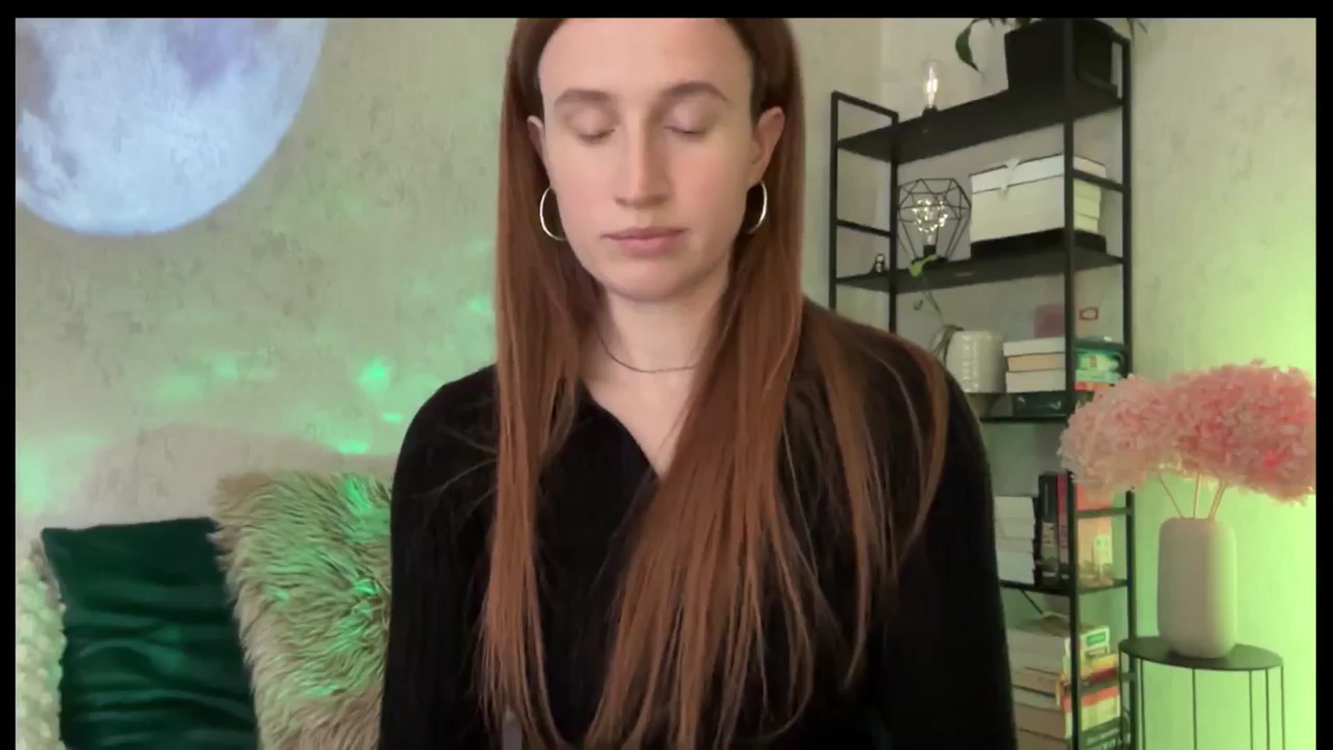 Gallery image thumbnail from LovelyBvnny's myfreecams stream on, 04/25/2026, 14:03 image 4 of 20