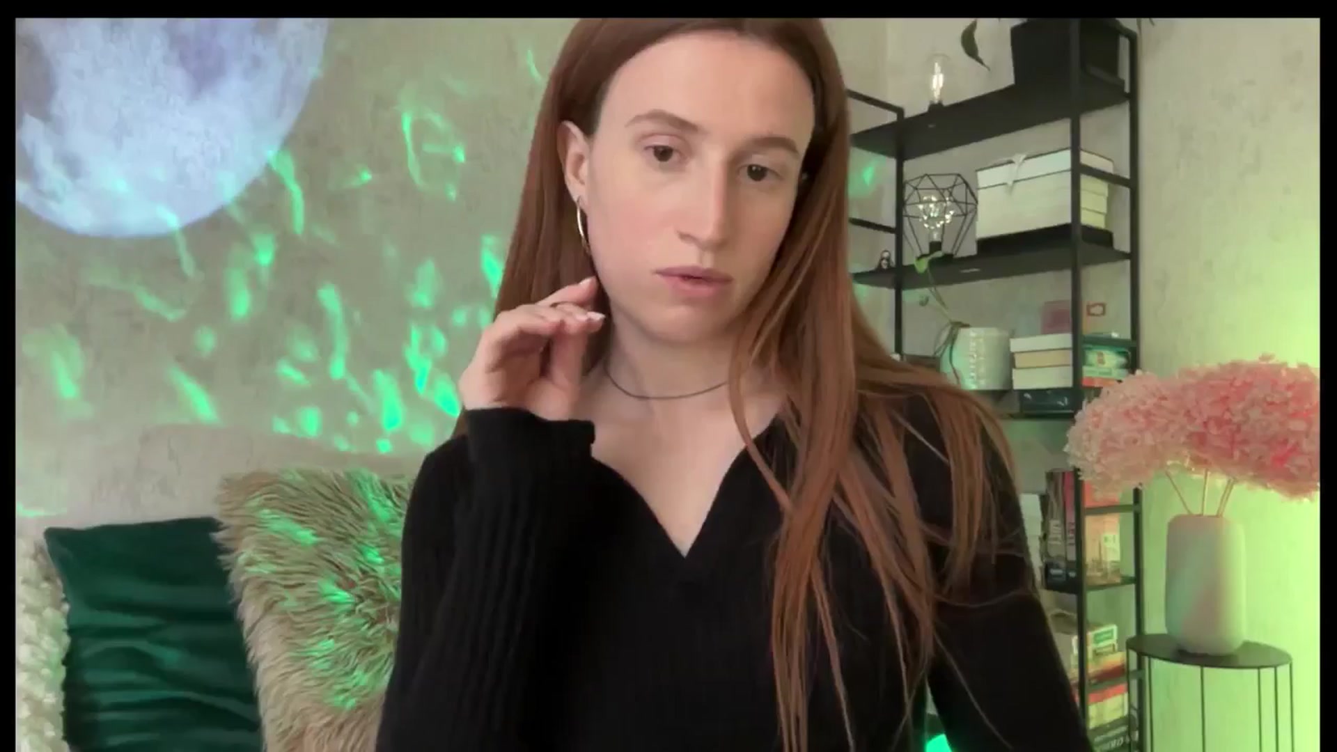 Gallery image thumbnail from LovelyBvnny's myfreecams stream on, 04/25/2026, 14:03 image 13 of 20