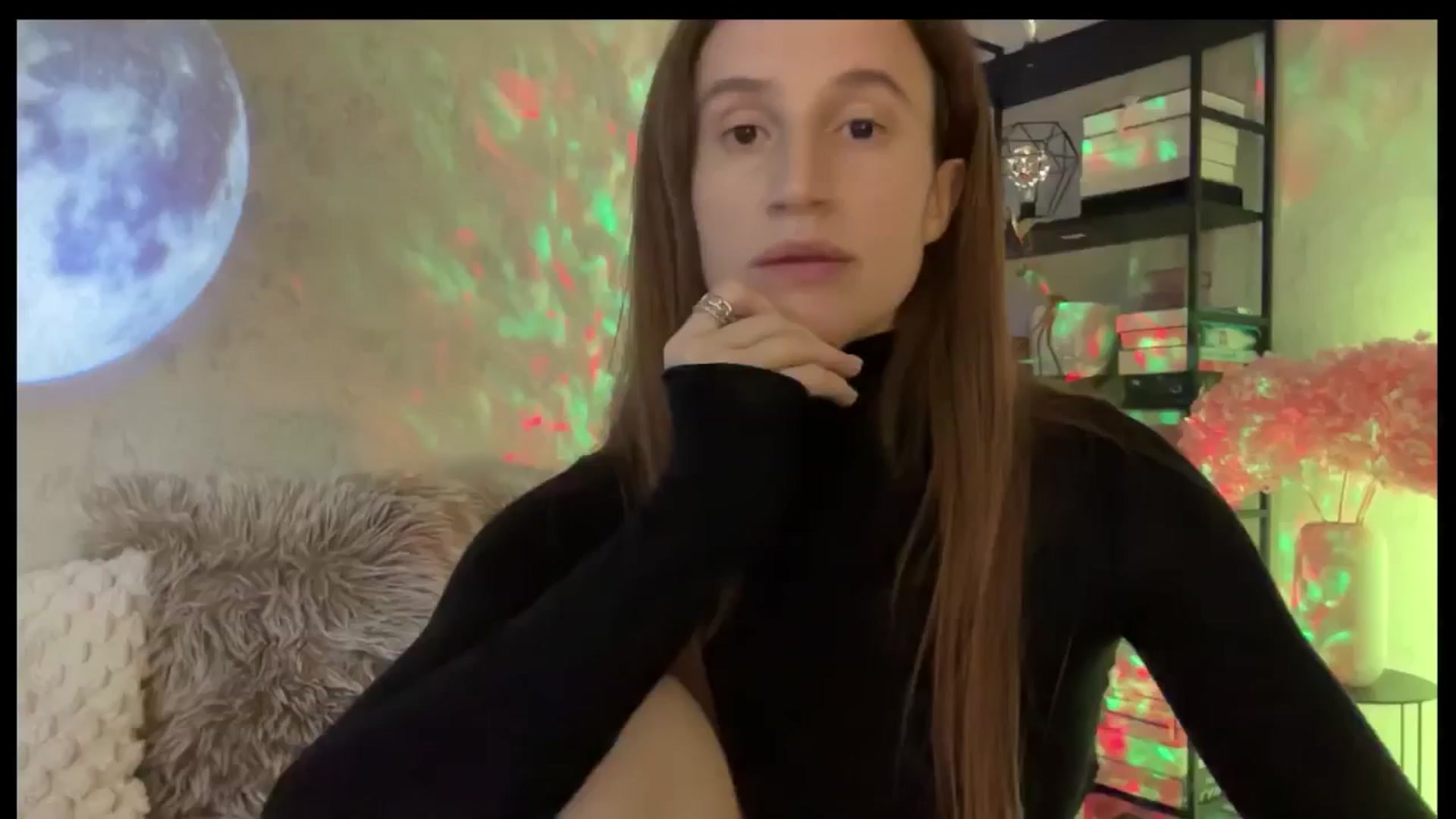 Gallery image thumbnail from LovelyBvnny's myfreecams stream on, 04/27/2026, 16:18 image 8 of 20