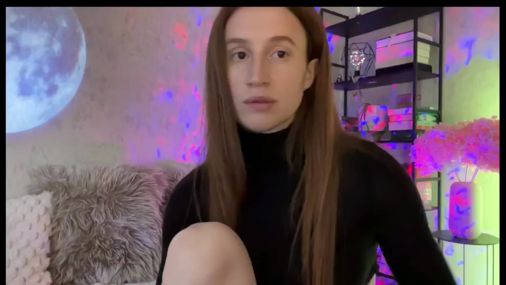 Gallery image thumbnail from LovelyBvnny's myfreecams stream on, 04/27/2026, 16:18 image 11 of 20