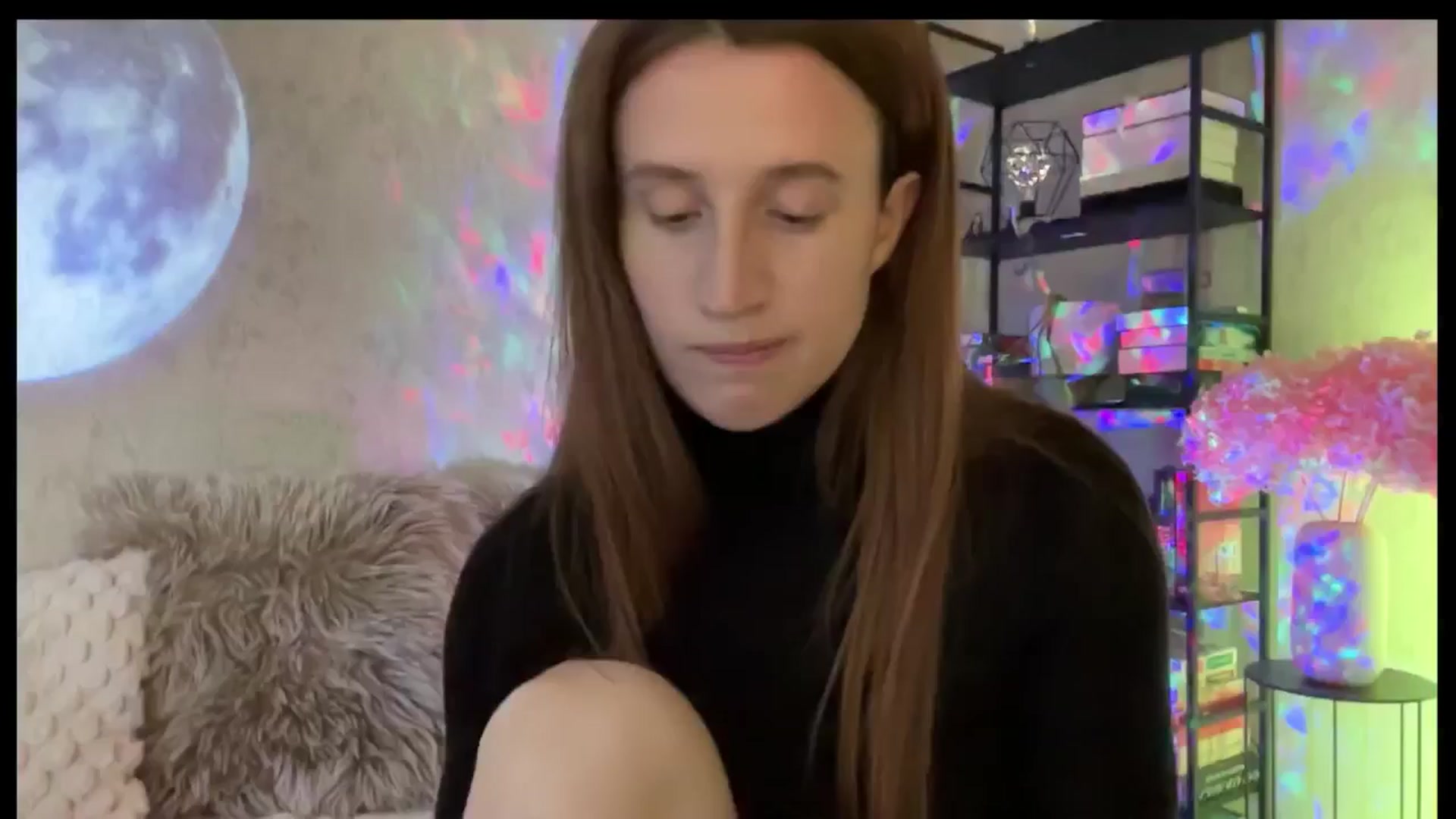 Gallery image thumbnail from LovelyBvnny's myfreecams stream on, 04/27/2026, 16:18 image 6 of 20