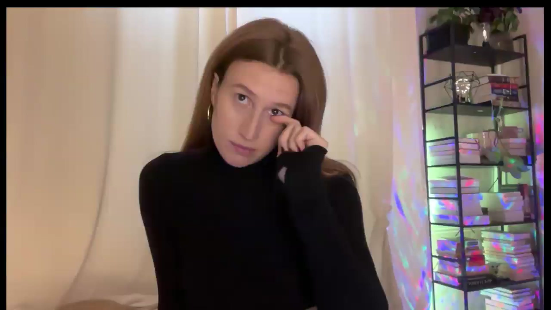 Gallery image thumbnail from LovelyBvnny's myfreecams stream on, 05/08/2026, 15:46 image 15 of 20
