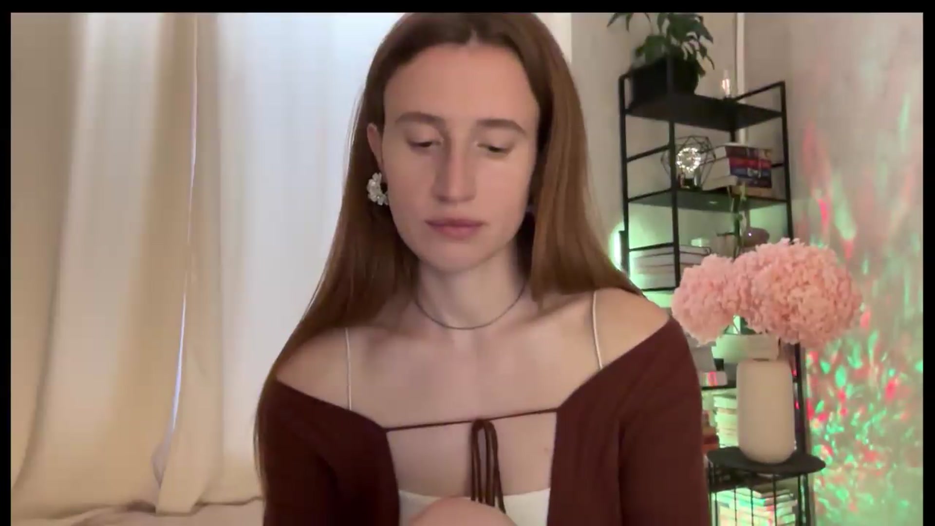Gallery image thumbnail from LovelyBvnny's myfreecams stream on, 05/09/2026, 13:51 image 18 of 20