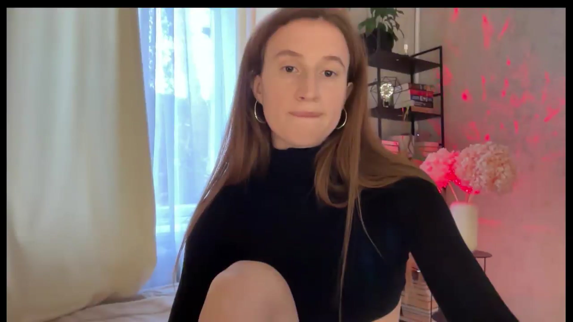 Gallery image thumbnail from LovelyBvnny's myfreecams stream on, 05/13/2026, 15:28 image 15 of 20