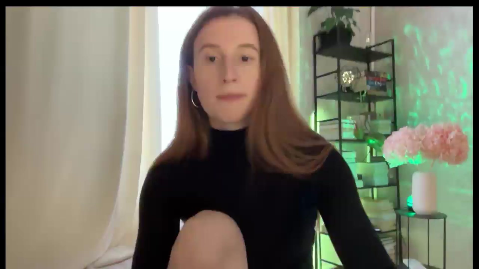 Gallery image thumbnail from LovelyBvnny's myfreecams stream on, 05/16/2026, 14:19 image 17 of 20