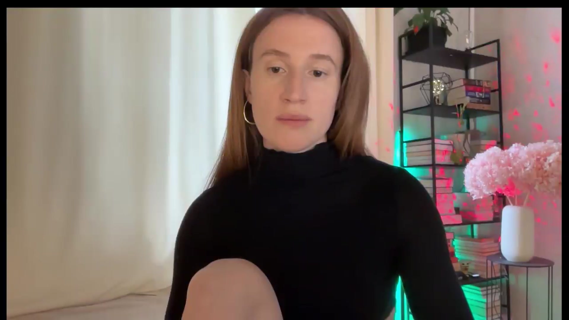 Gallery image thumbnail from LovelyBvnny's myfreecams stream on, 05/20/2026, 13:48 image 3 of 20