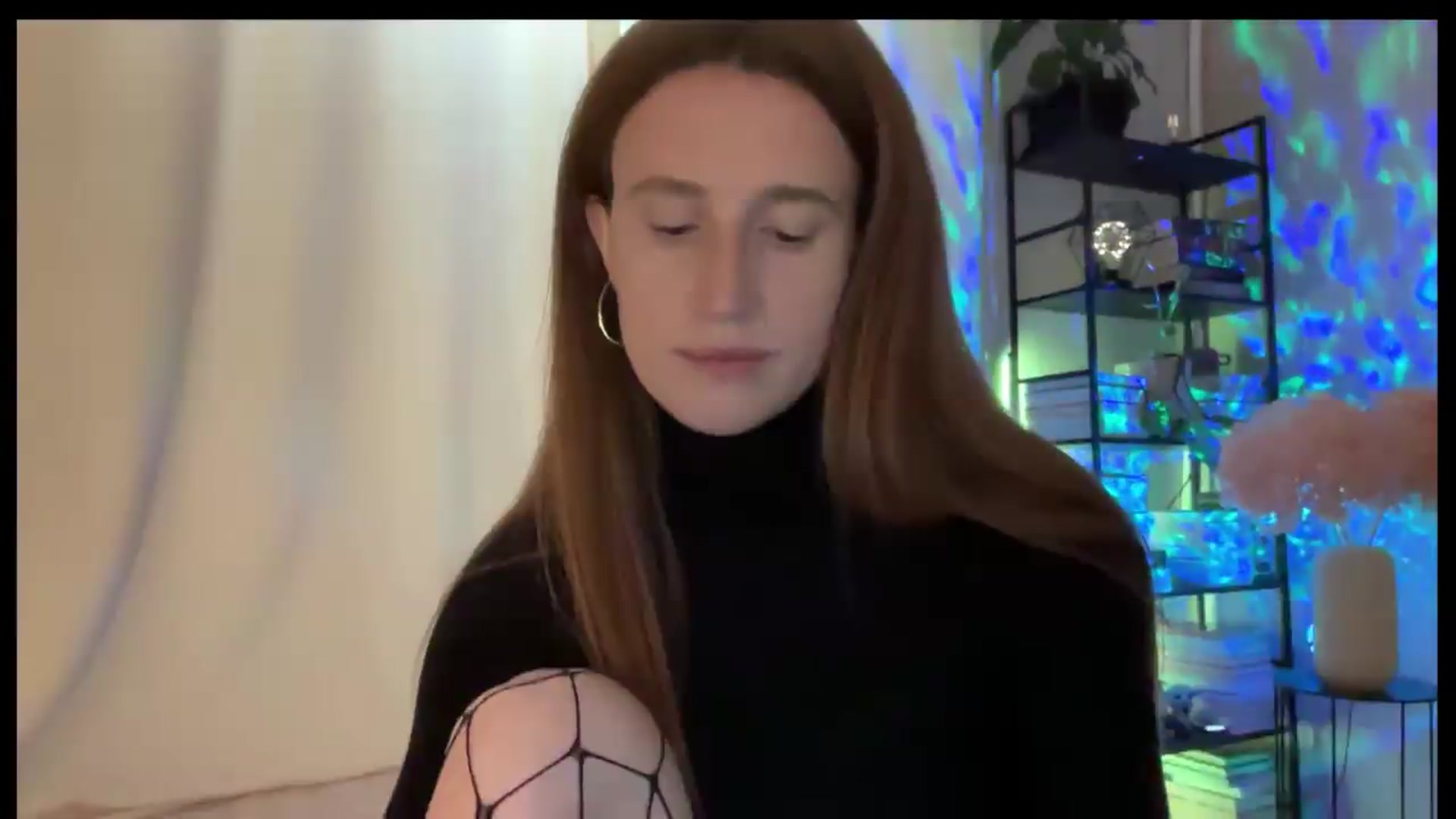 Gallery image thumbnail from LovelyBvnny's myfreecams stream on, 05/25/2026, 14:27 image 5 of 20