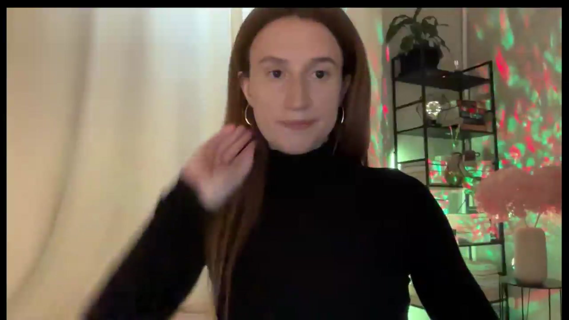 Gallery image thumbnail from LovelyBvnny's myfreecams stream on, 05/25/2026, 14:27 image 9 of 20