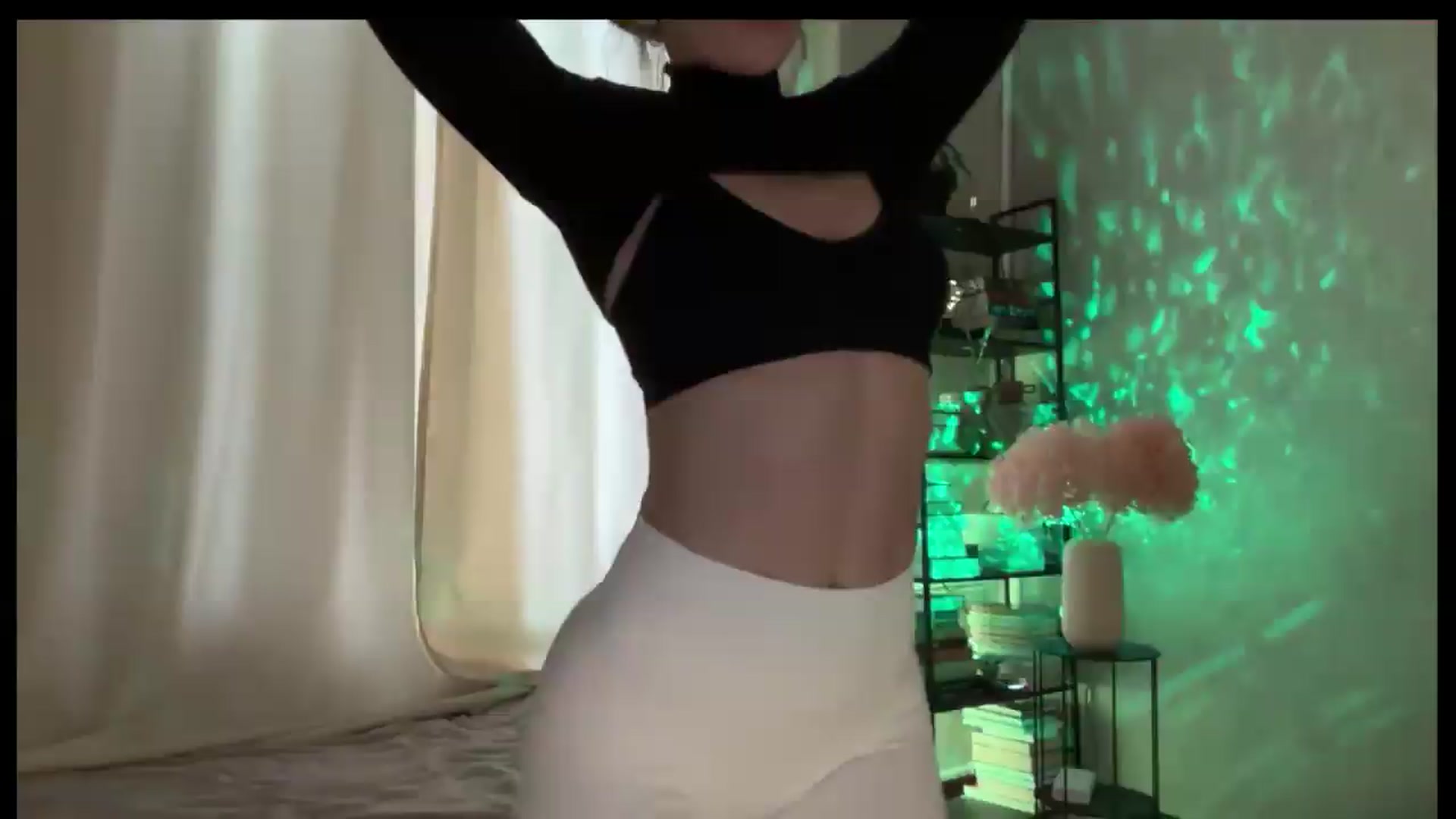 Gallery image thumbnail from LovelyBvnny's myfreecams stream on, 05/28/2026, 14:02 image 4 of 20