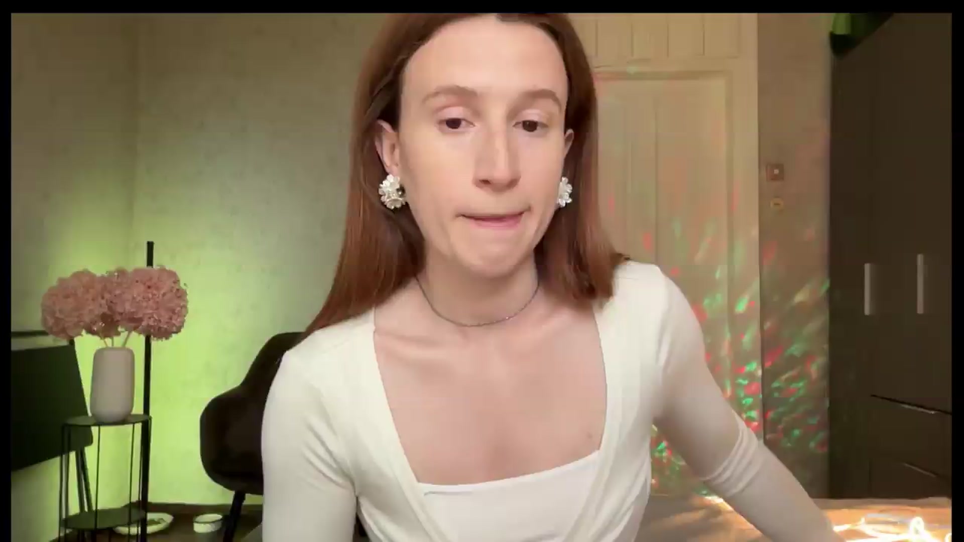 Gallery image thumbnail from LovelyBvnny's myfreecams stream on, 05/30/2026, 16:17 image 1 of 20