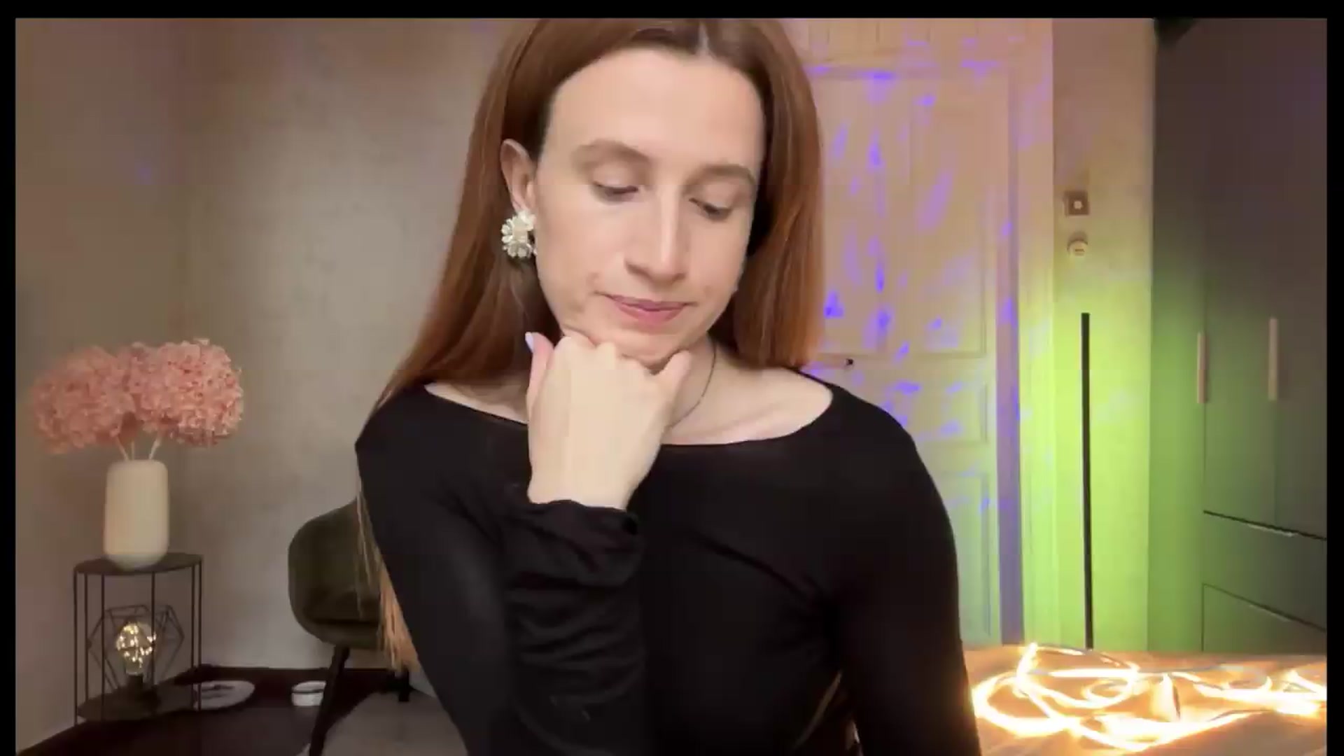 Gallery image thumbnail from LovelyBvnny's myfreecams stream on, 06/03/2026, 15:03 image 9 of 20