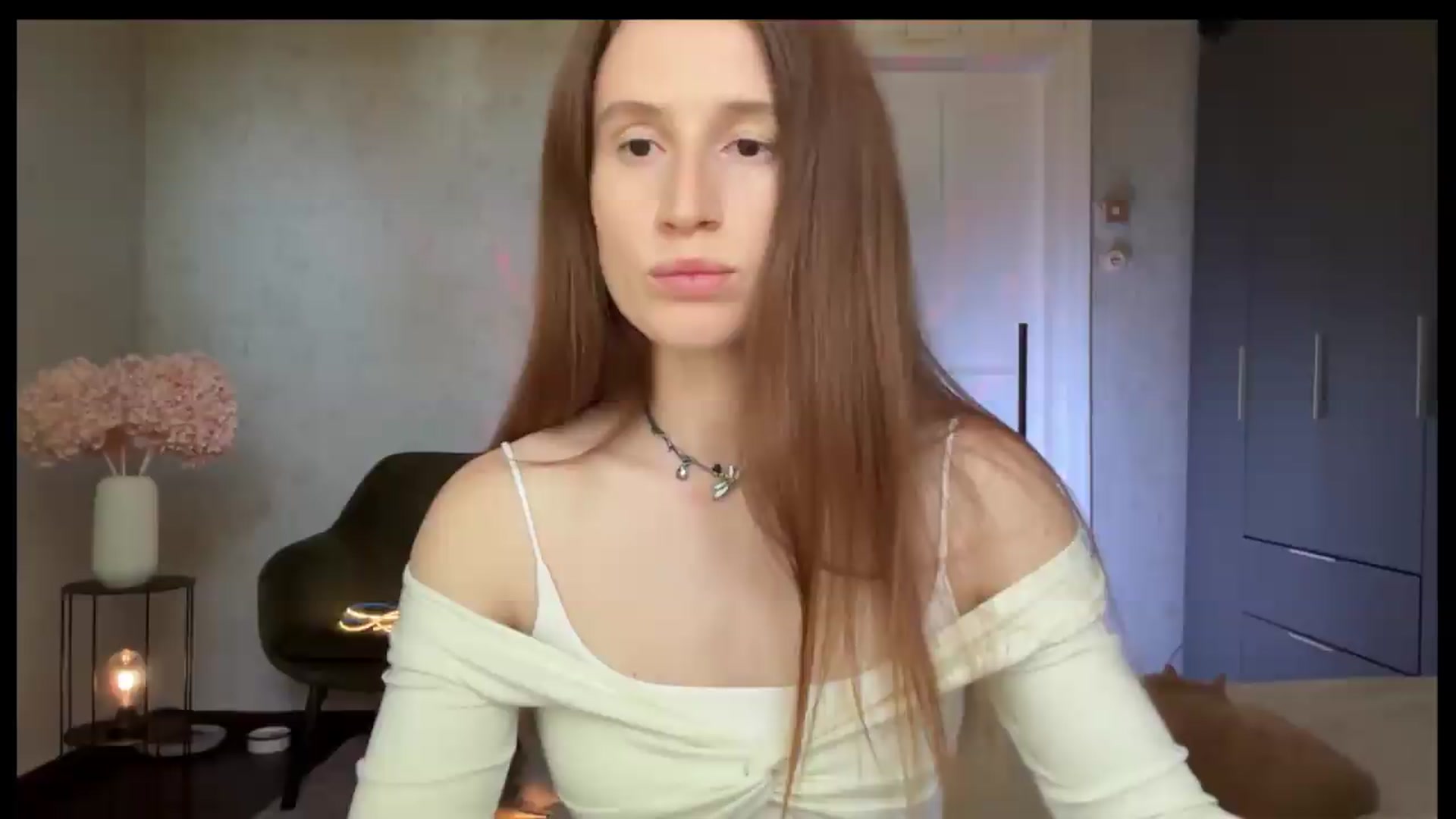 Gallery image thumbnail from LovelyBvnny's myfreecams stream on, 06/05/2026, 15:51 image 12 of 20