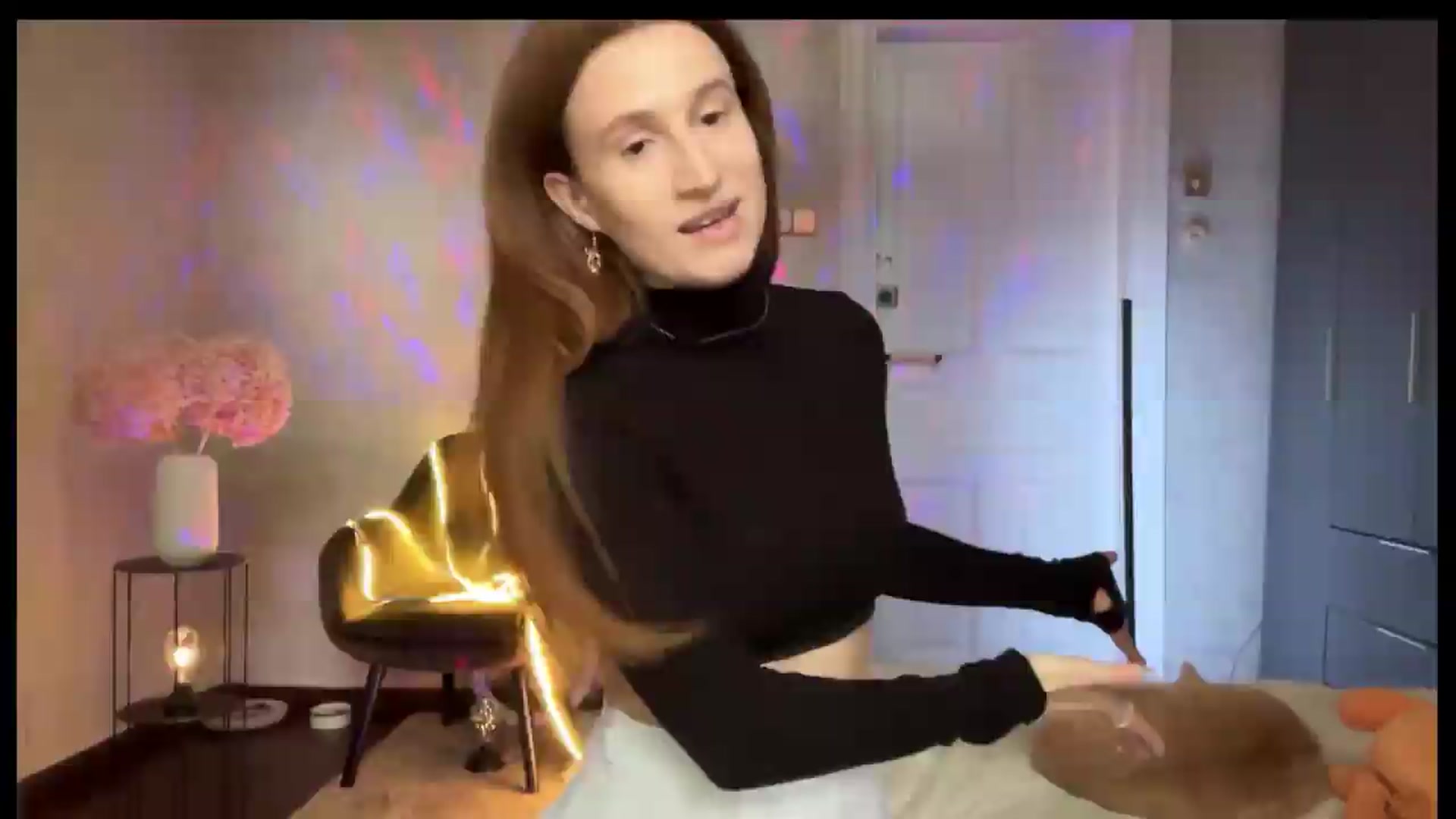 Gallery image thumbnail from LovelyBvnny's myfreecams stream on, 06/07/2026, 13:06 image 13 of 20