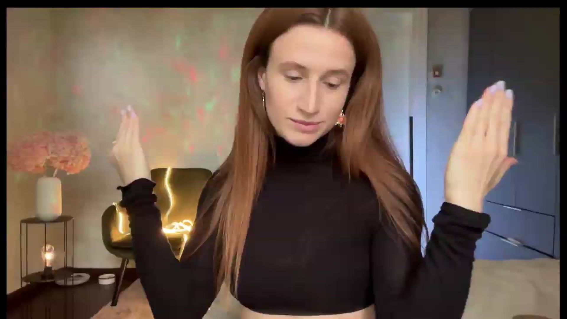 Gallery image thumbnail from LovelyBvnny's myfreecams stream on, 06/07/2026, 14:32 image 10 of 20