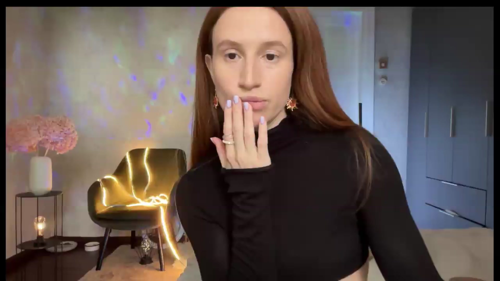 Gallery image thumbnail from LovelyBvnny's myfreecams stream on, 06/07/2026, 14:32 image 14 of 20