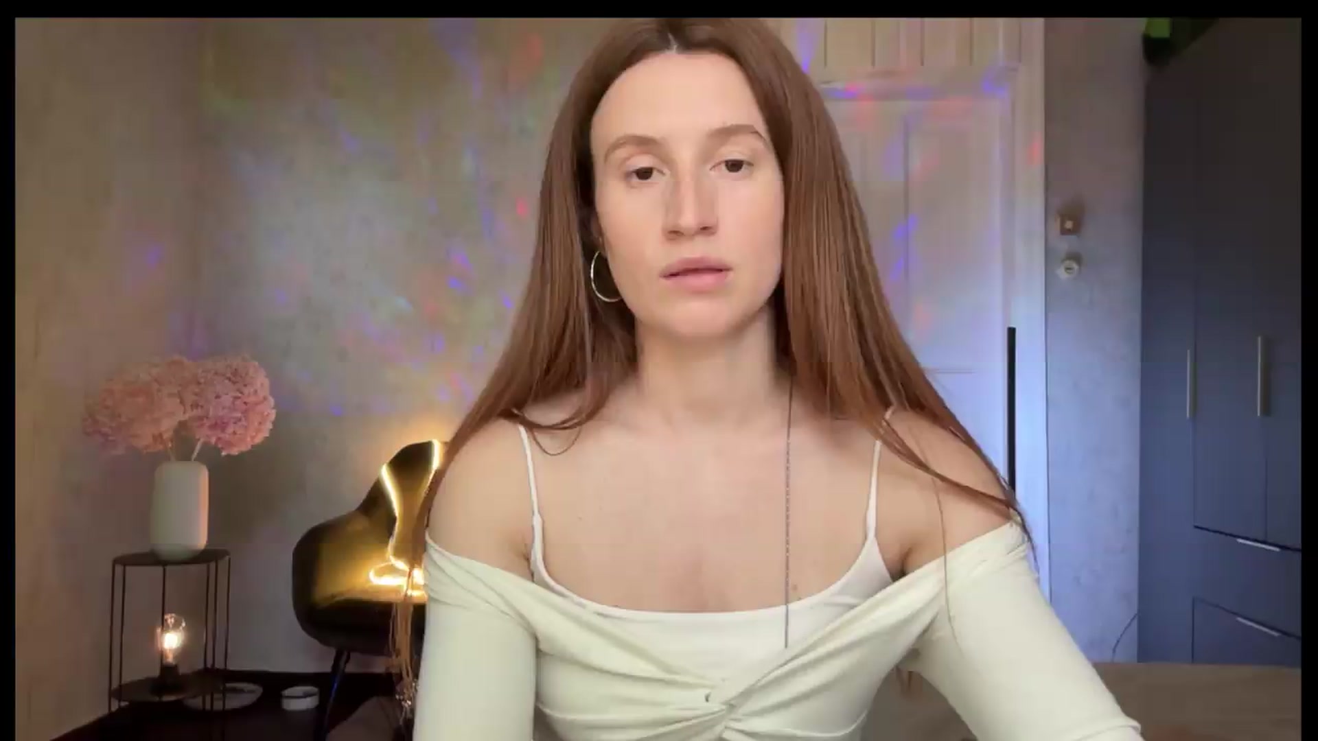 Gallery image thumbnail from LovelyBvnny's myfreecams stream on, 06/09/2026, 15:48 image 2 of 20