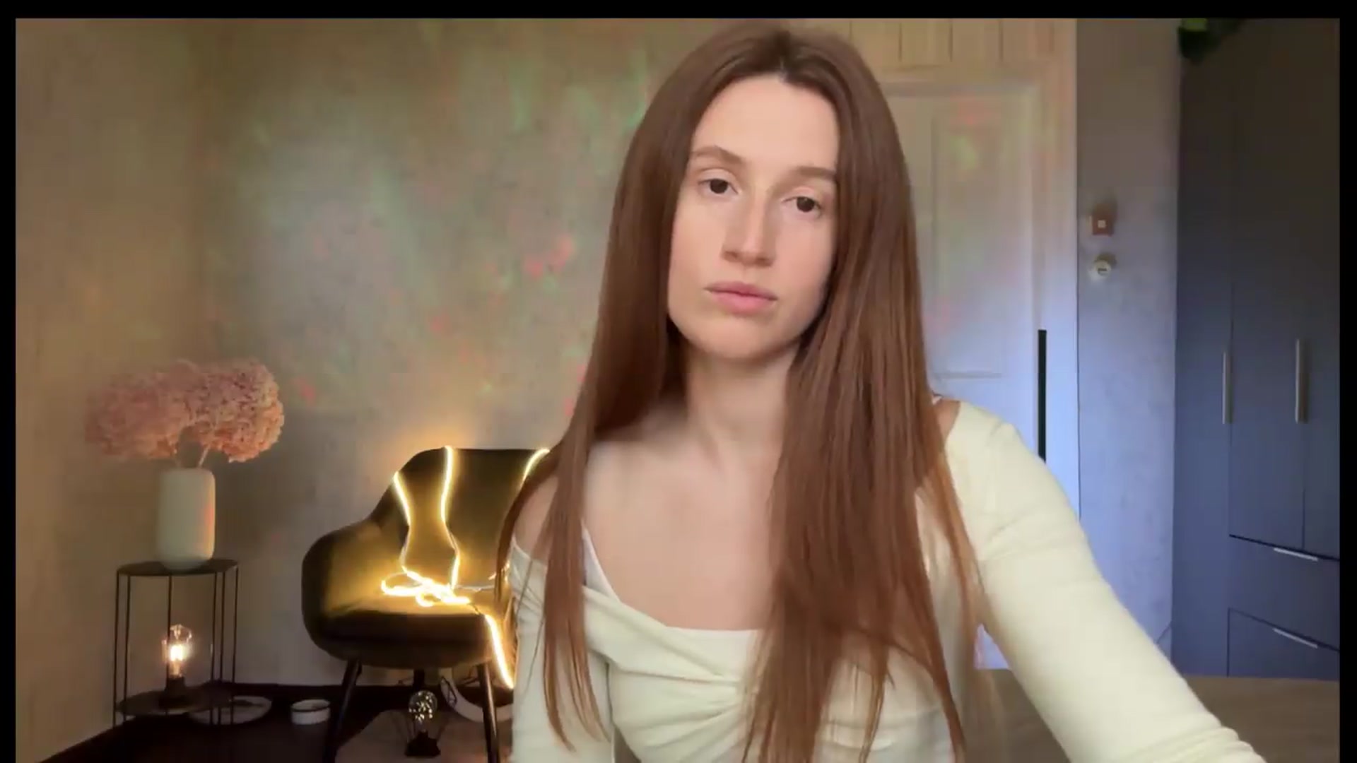 Gallery image thumbnail from LovelyBvnny's myfreecams stream on, 06/09/2026, 15:48 image 15 of 20