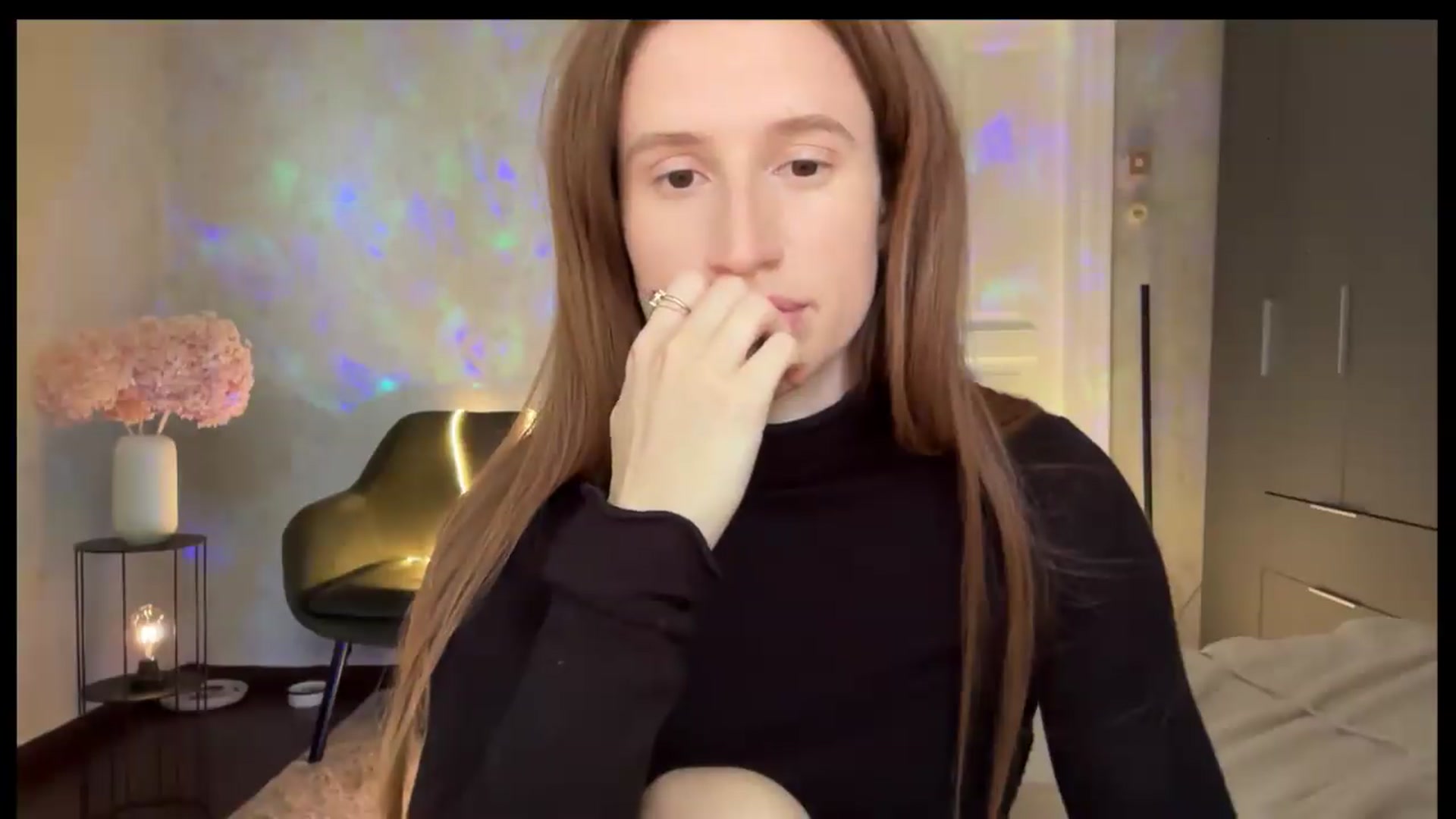Gallery image thumbnail from LovelyBvnny's myfreecams stream on, 06/11/2026, 16:22 image 15 of 20