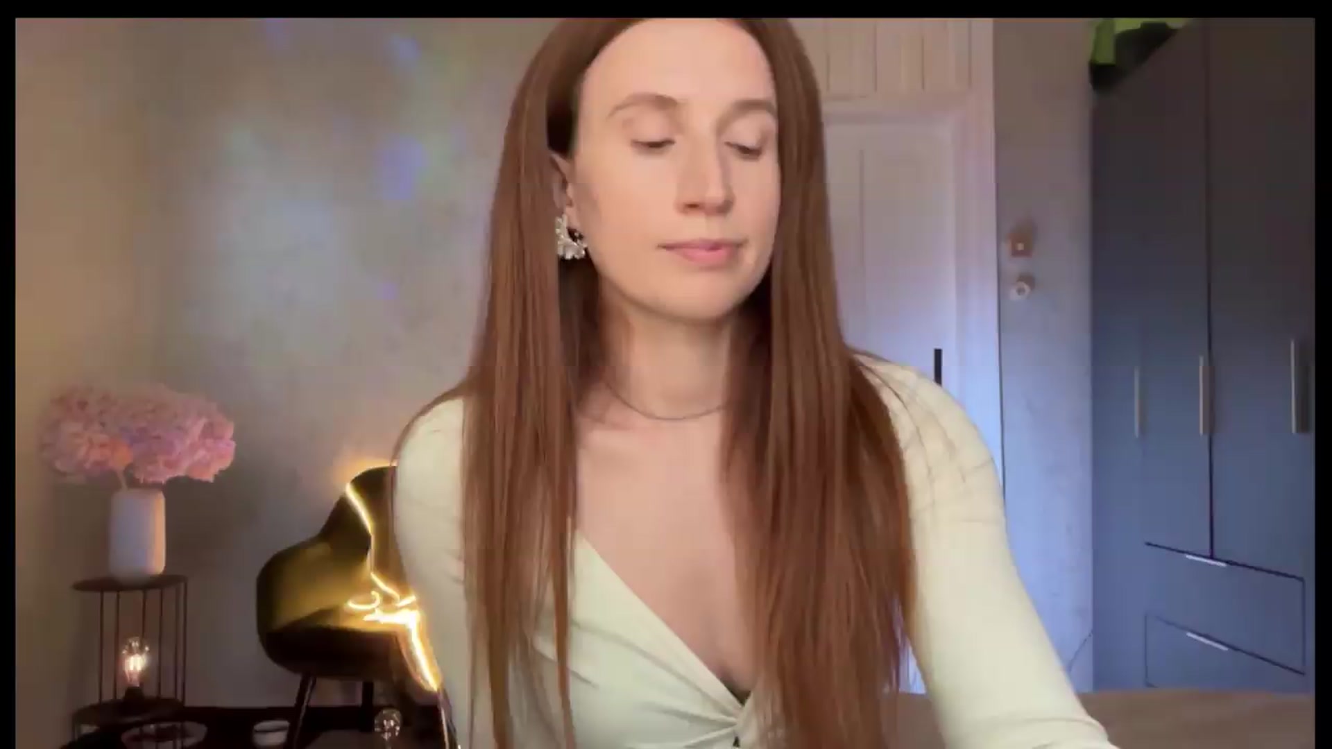Gallery image thumbnail from LovelyBvnny's myfreecams stream on, 06/16/2026, 15:52 image 11 of 20