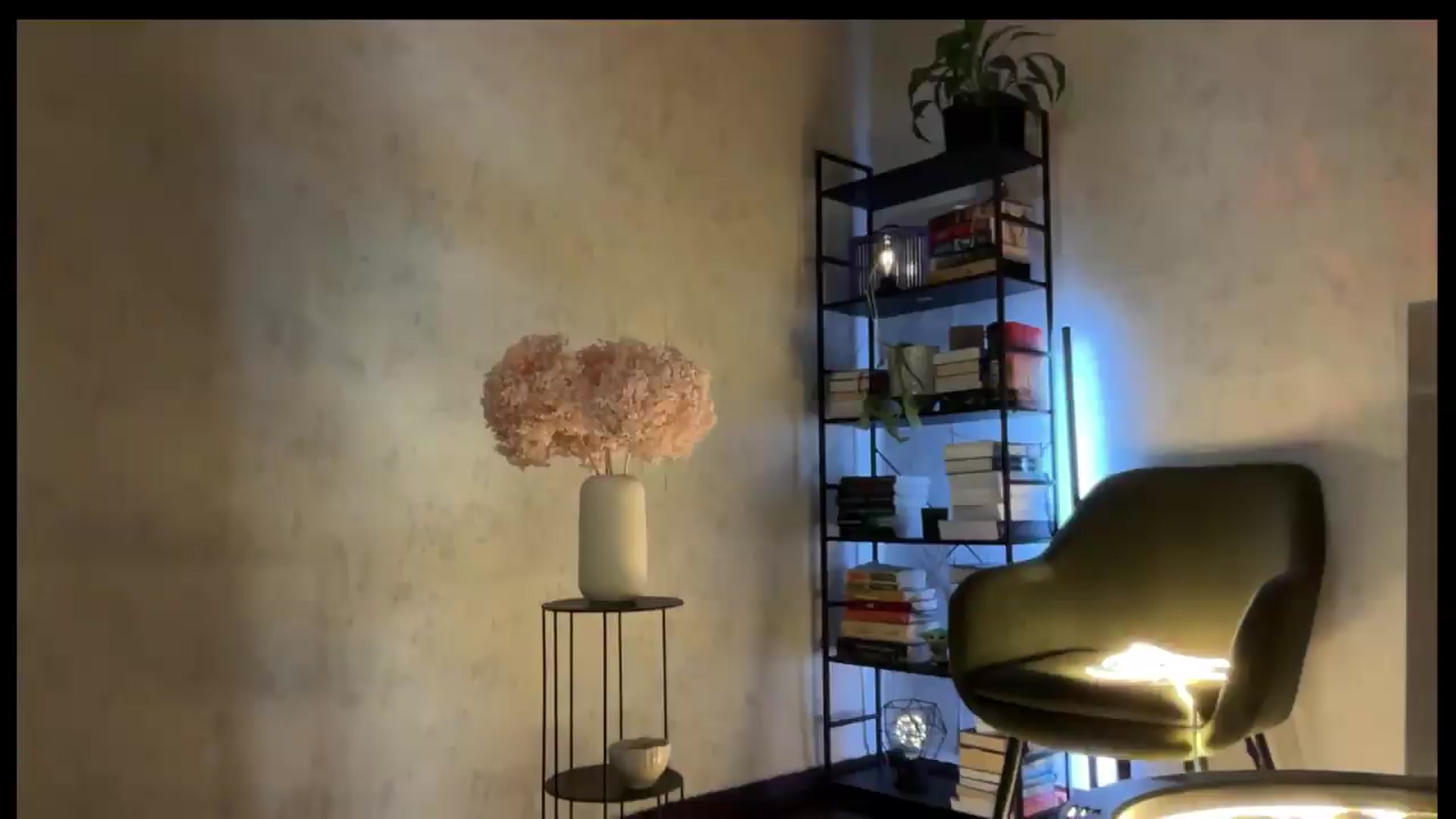 Gallery image thumbnail from LovelyBvnny's myfreecams stream on, 07/08/2026, 14:48 image 6 of 20