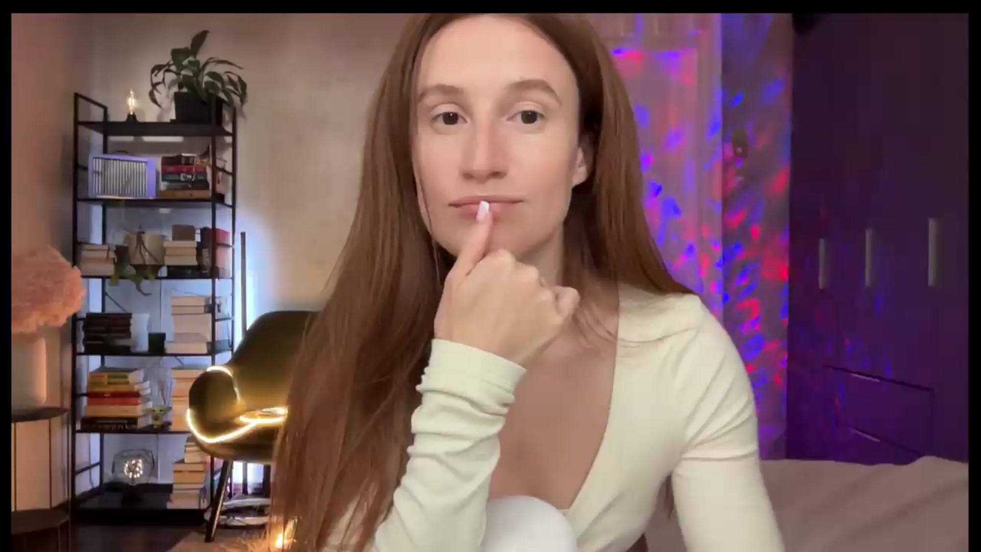 Gallery image thumbnail from LovelyBvnny's myfreecams stream on, 07/10/2026, 14:32 image 14 of 20