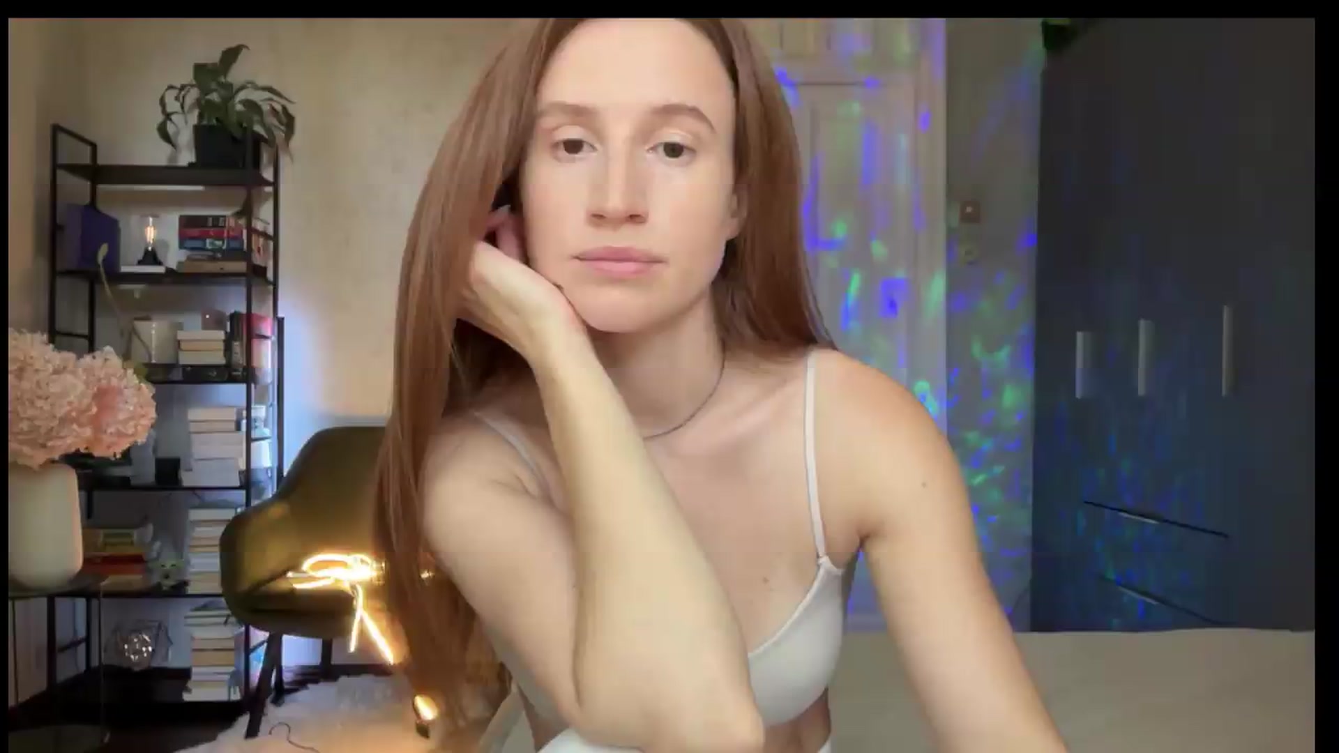 Gallery image thumbnail from LovelyBvnny's myfreecams stream on, 08/09/2026, 13:53 image 10 of 20