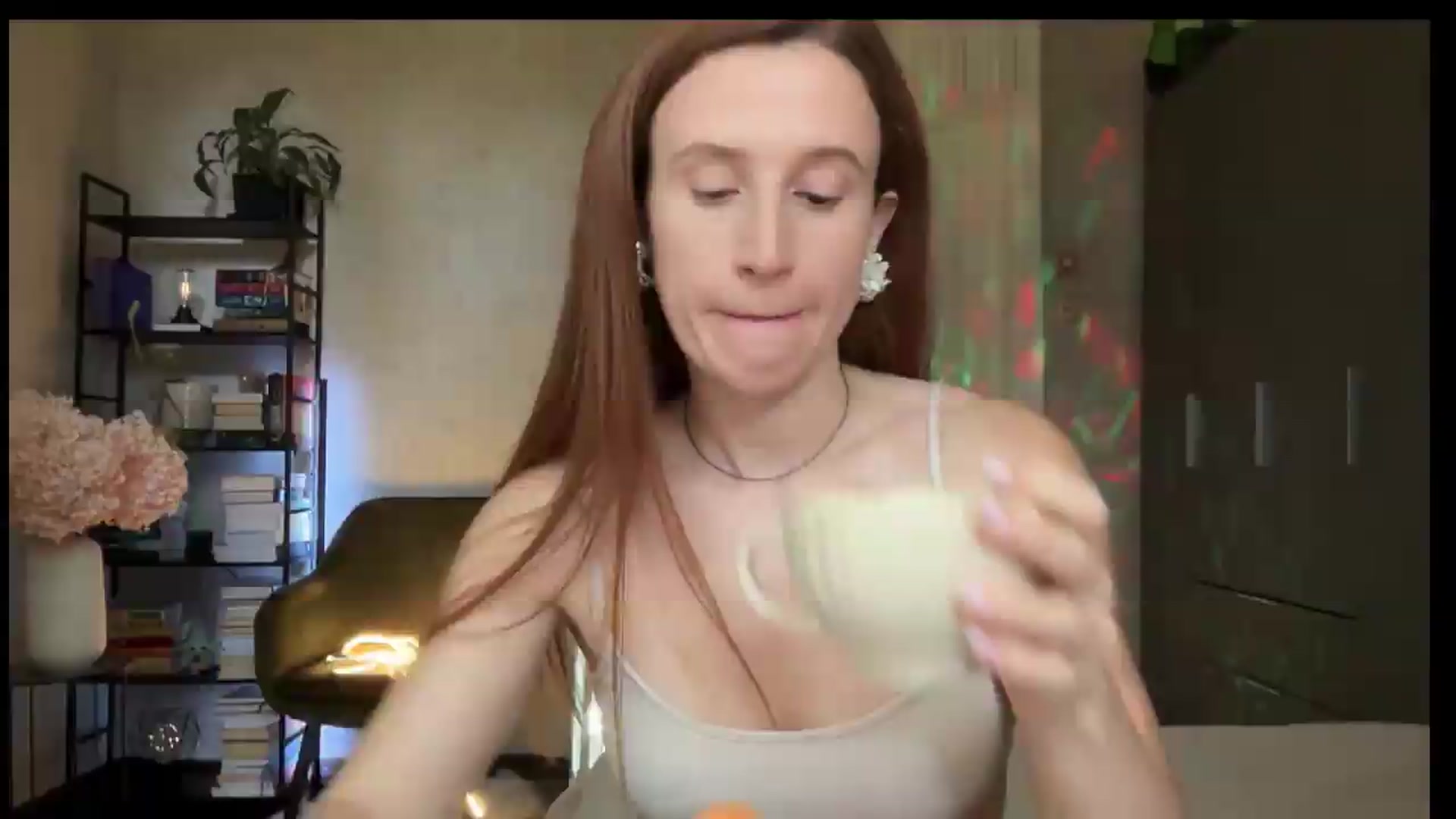 Gallery image thumbnail from LovelyBvnny's myfreecams stream on, 08/09/2026, 13:53 image 5 of 20
