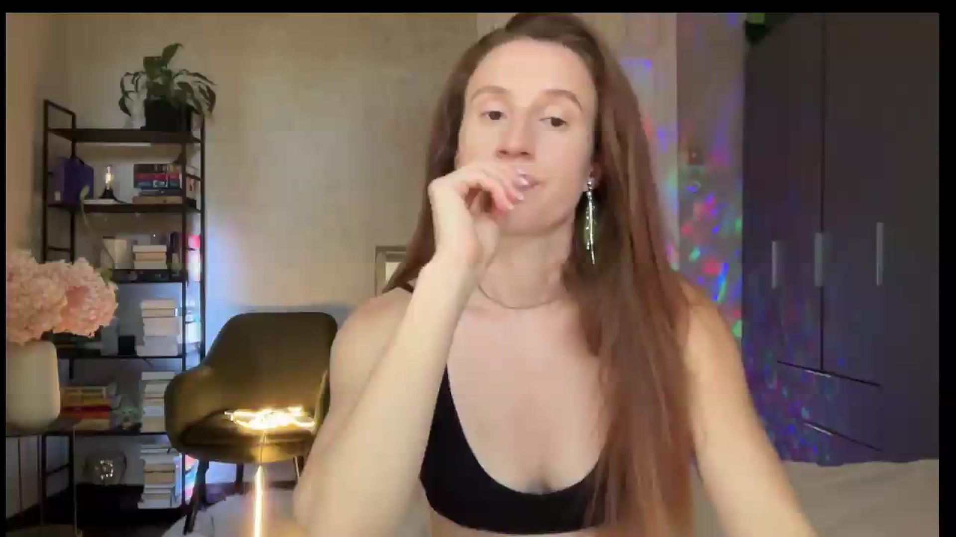 Gallery image thumbnail from LovelyBvnny's myfreecams stream on, 08/10/2026, 14:24 image 15 of 20