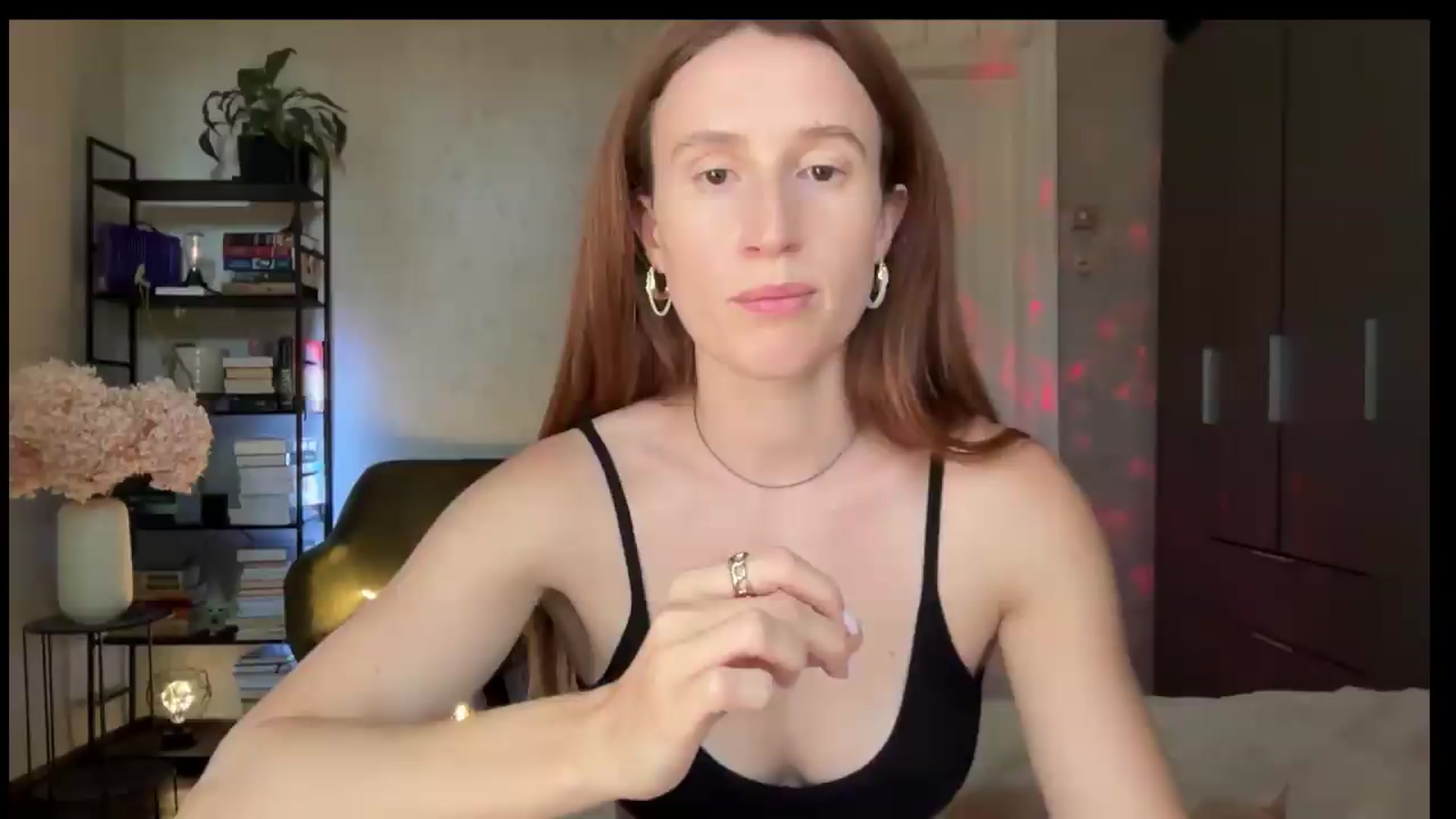Gallery image thumbnail from LovelyBvnny's myfreecams stream on, 08/12/2026, 15:51 image 11 of 20