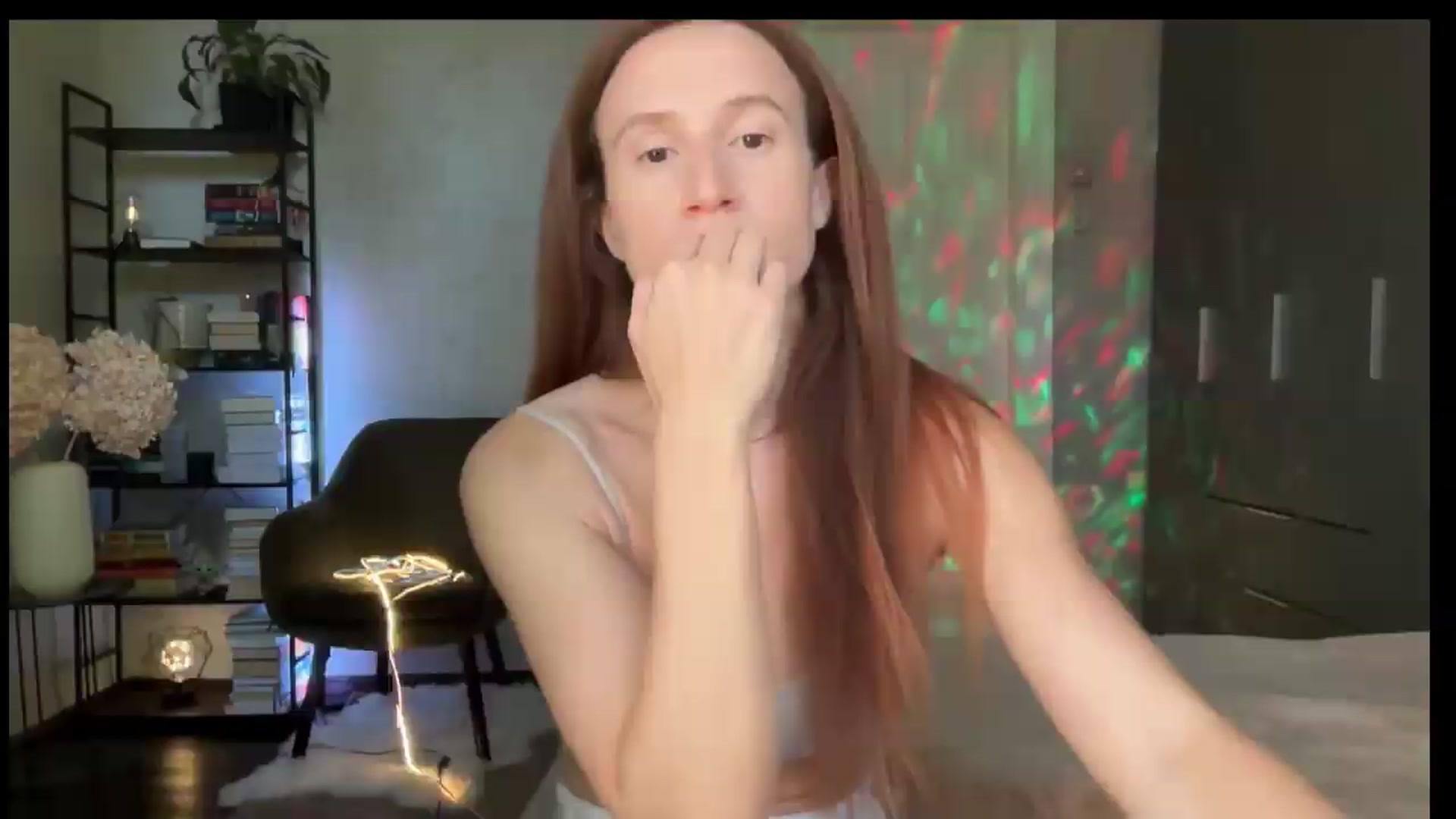 Gallery image thumbnail from LovelyBvnny's myfreecams stream on, 08/14/2026, 15:21 image 17 of 20