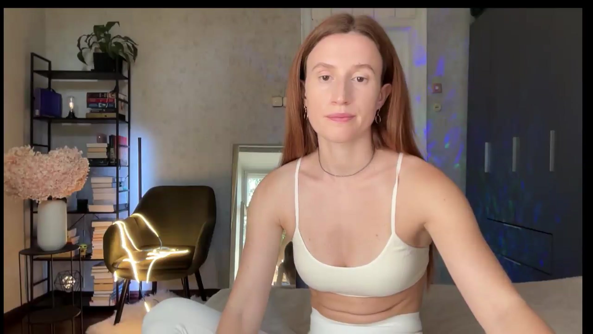Gallery image thumbnail from LovelyBvnny's myfreecams stream on, 08/24/2026, 14:52 image 16 of 20