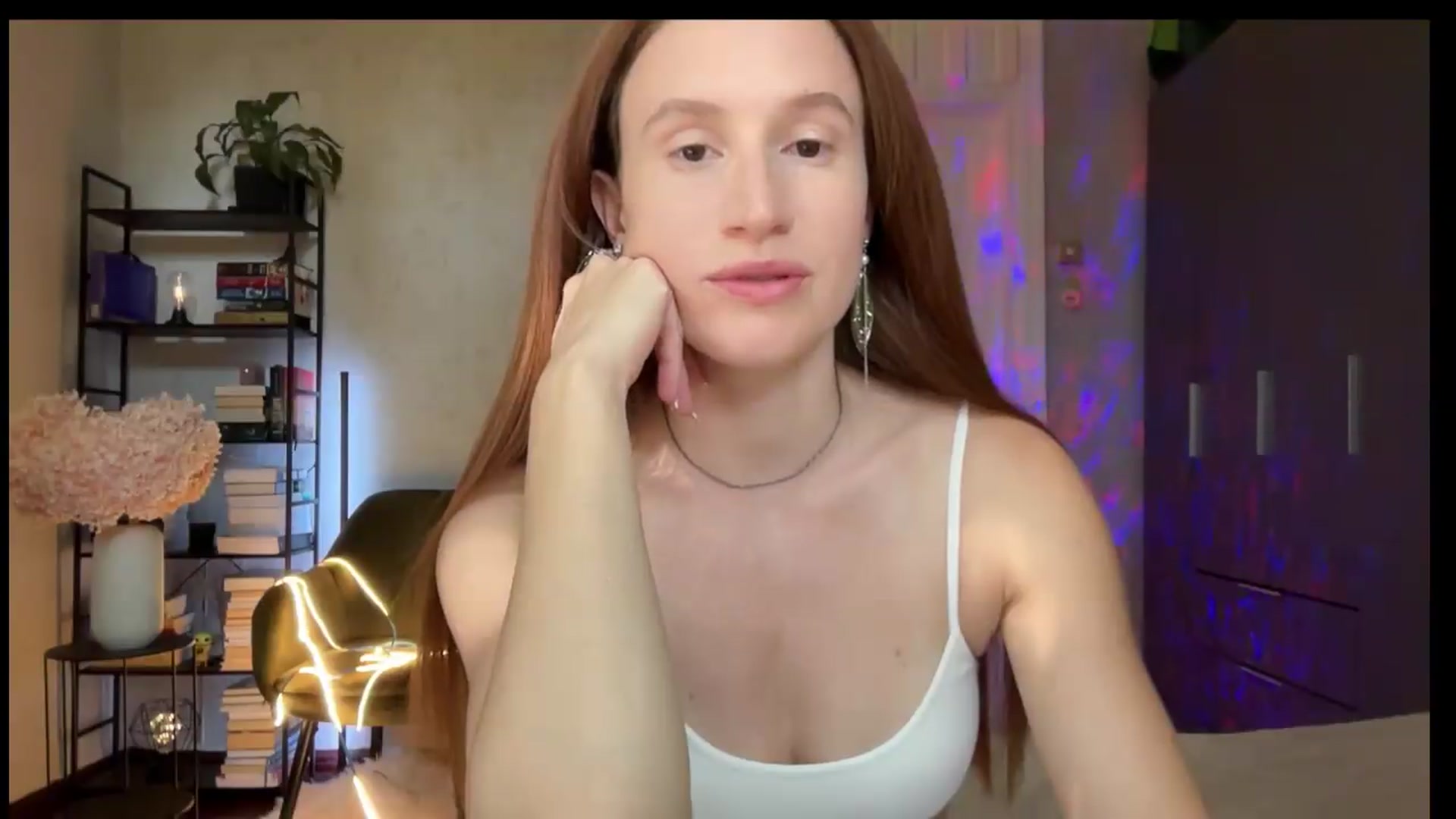 Gallery image thumbnail from LovelyBvnny's myfreecams stream on, 08/24/2026, 14:52 image 6 of 20