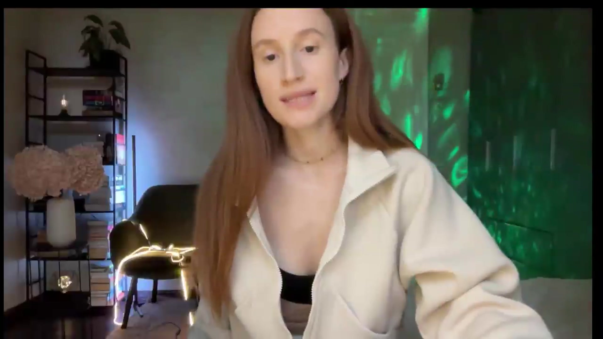 Gallery image thumbnail from LovelyBvnny's myfreecams stream on, 08/27/2026, 15:29 image 9 of 20